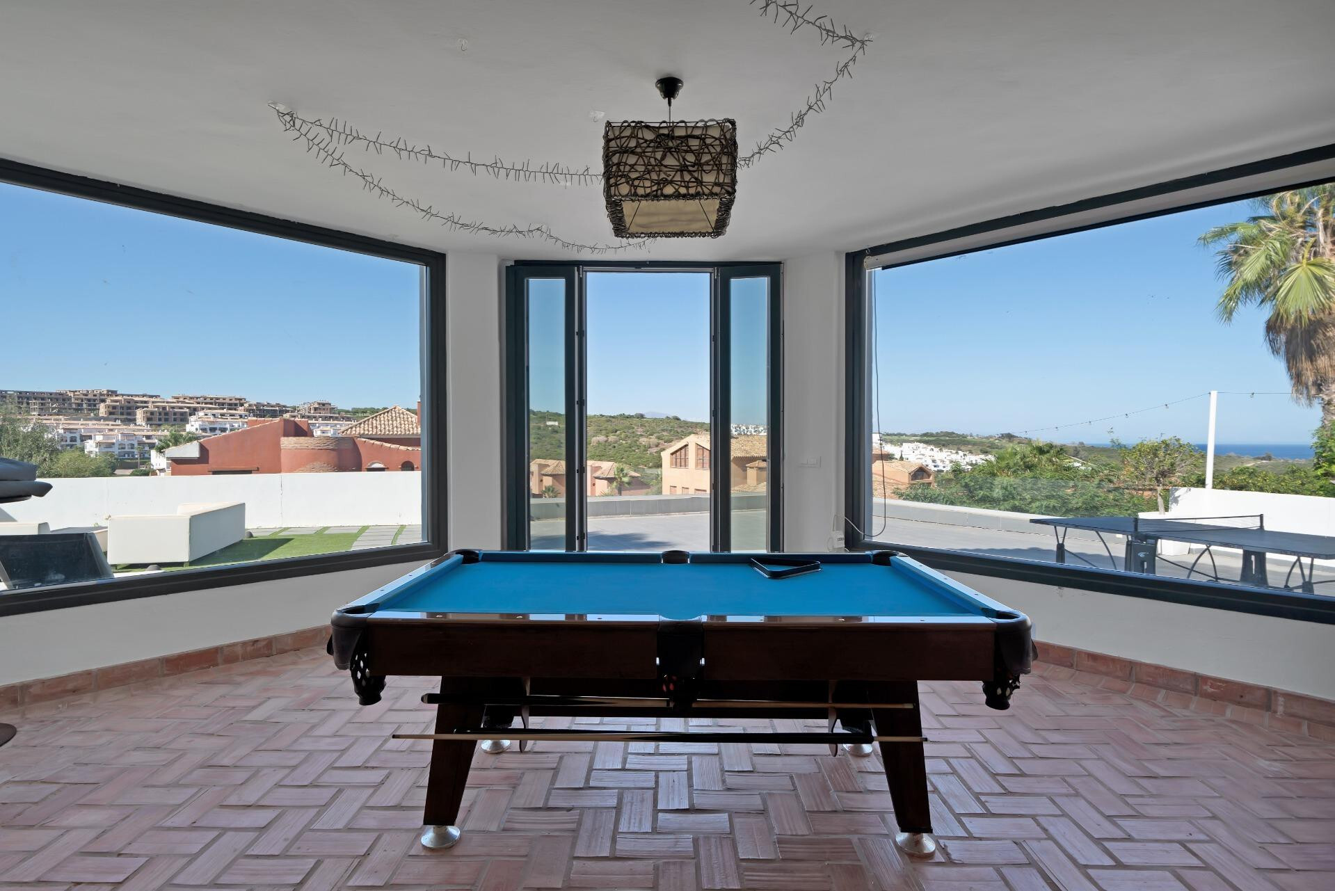 Villa in LA LINEA DE LA CONCEPCION