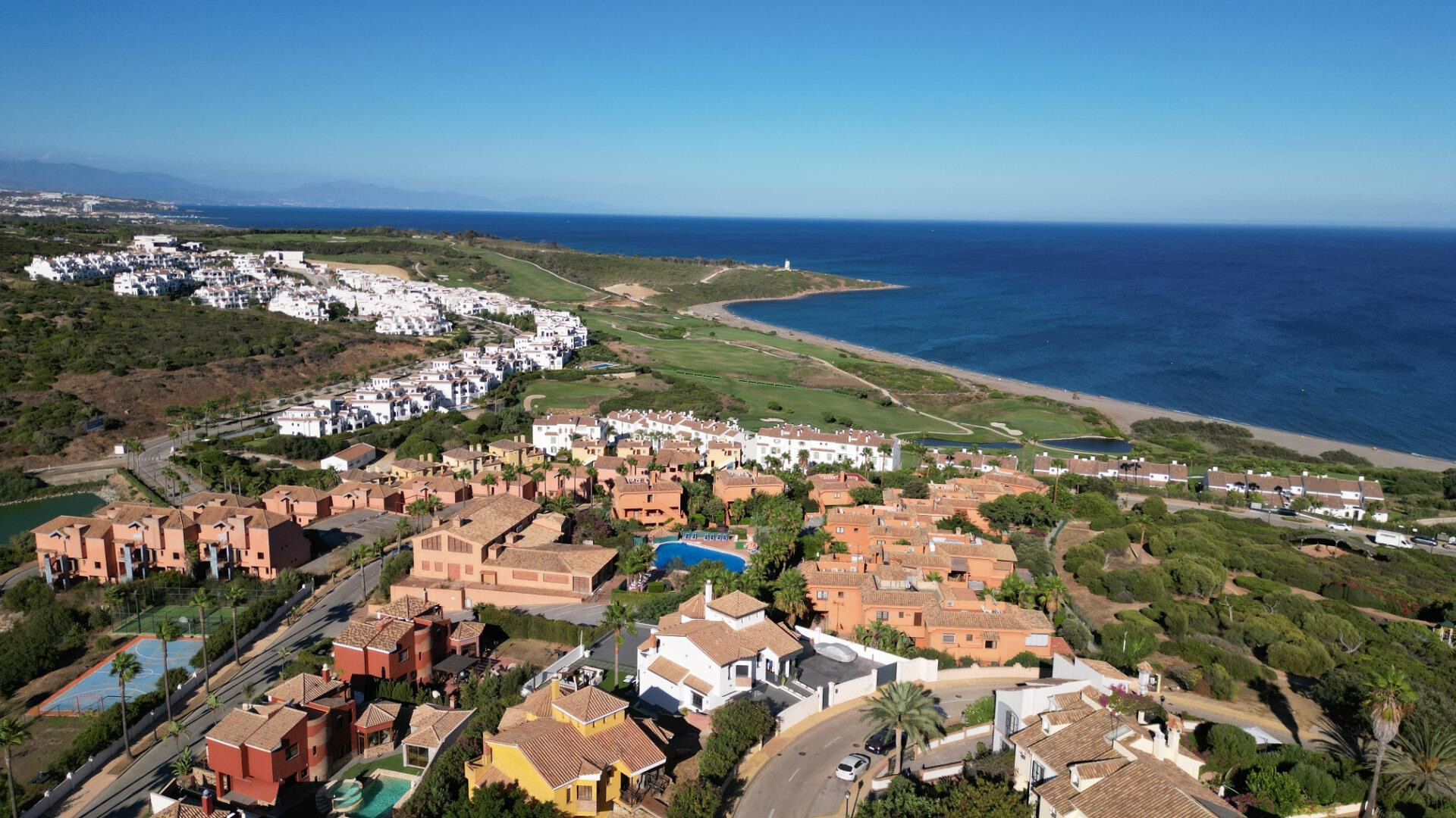 Villa in LA LINEA DE LA CONCEPCION