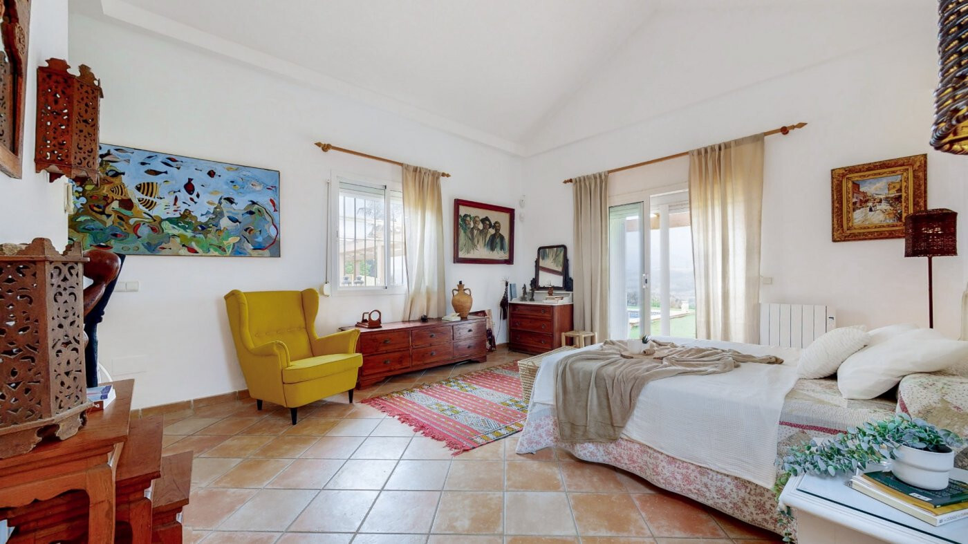 Villa in SAN MARTIN DEL TESORILLO