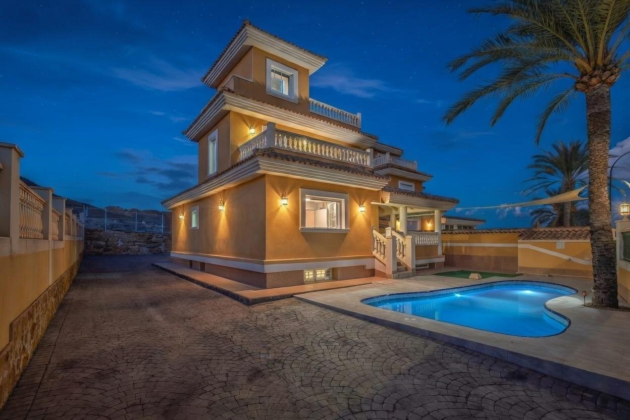 Chalet en El Campello