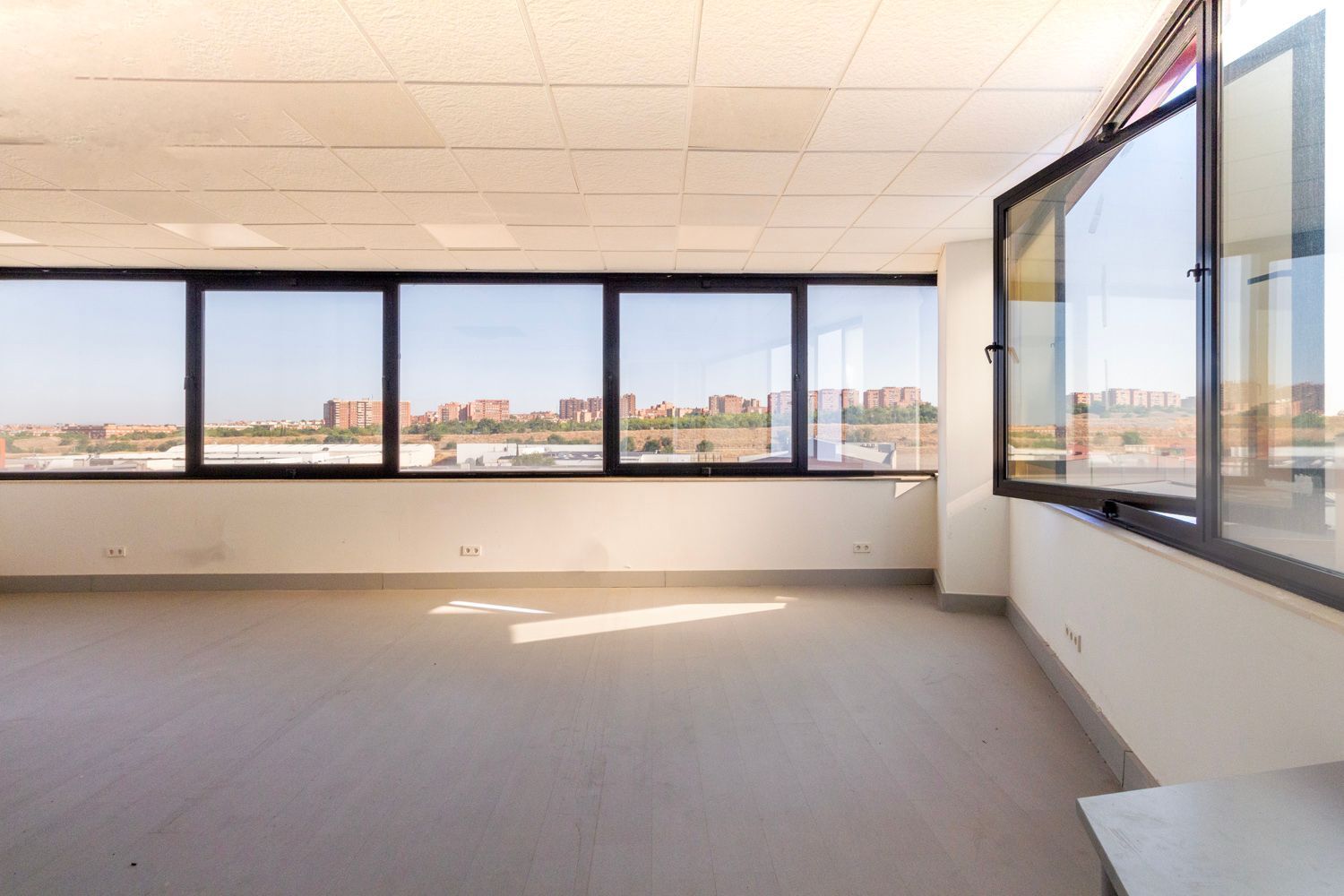 Edificios-Venta-Madrid-1398859-Foto-3