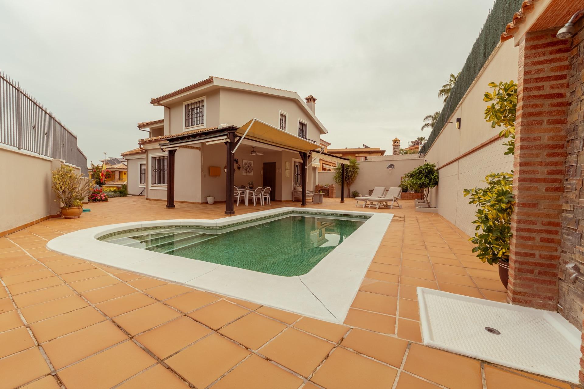 Casas o chalets-Venta-Alhaurín de la Torre-2242669