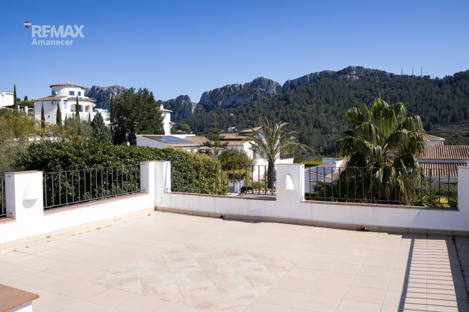 Villa in El Rafol de Almunia