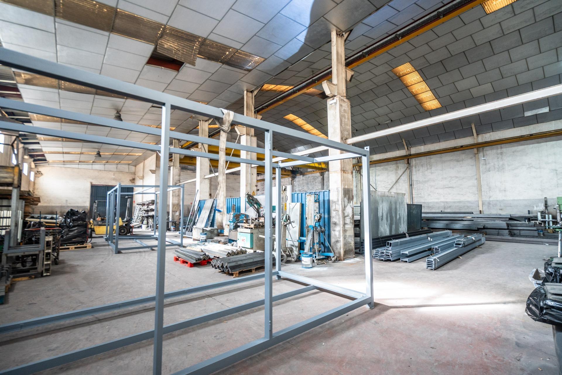 Naves-Venta-GriÃ±Ã³n-2091308-Foto-51