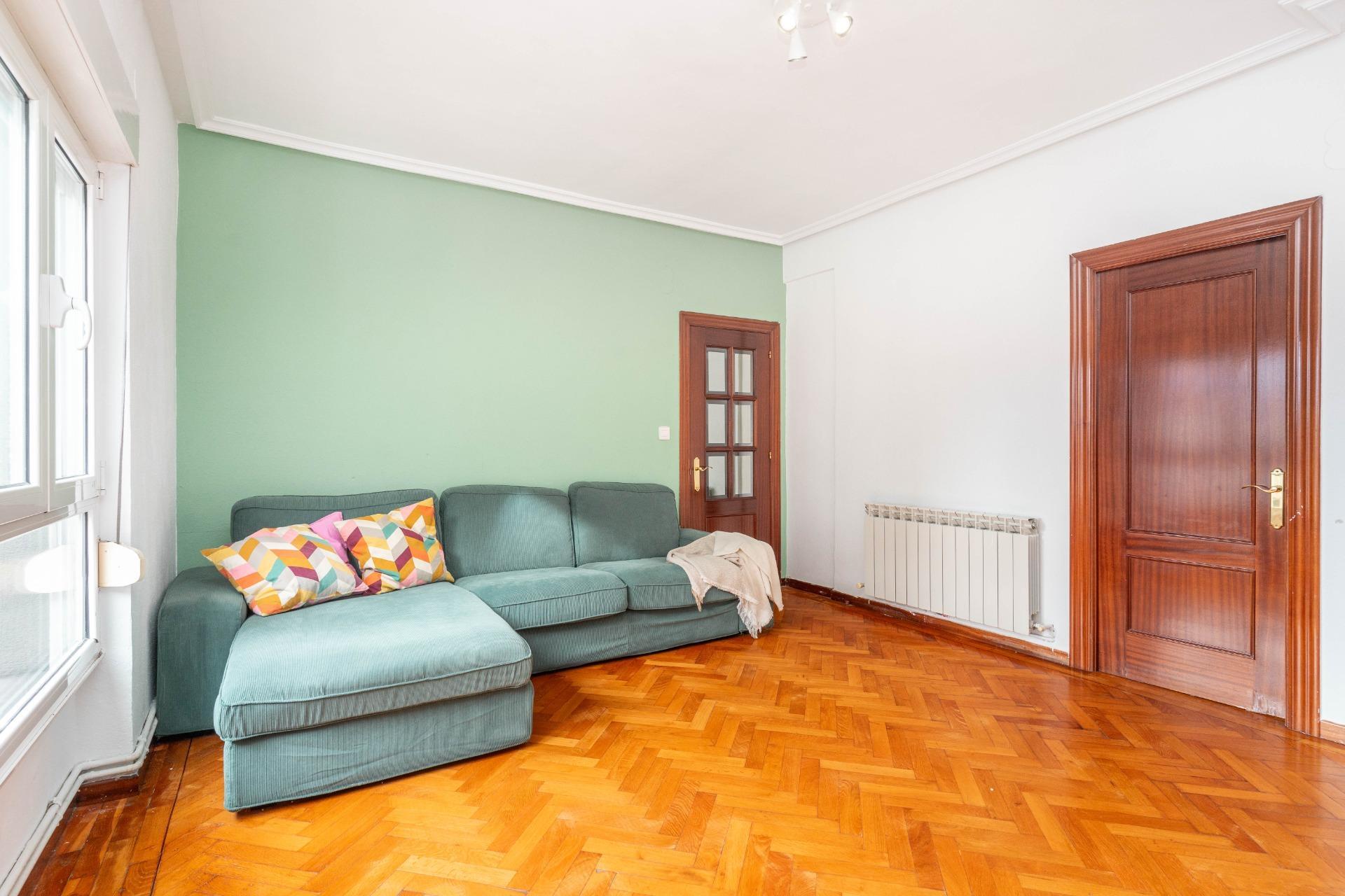 Pisos-Venta-Oviedo-2207113-Foto-2