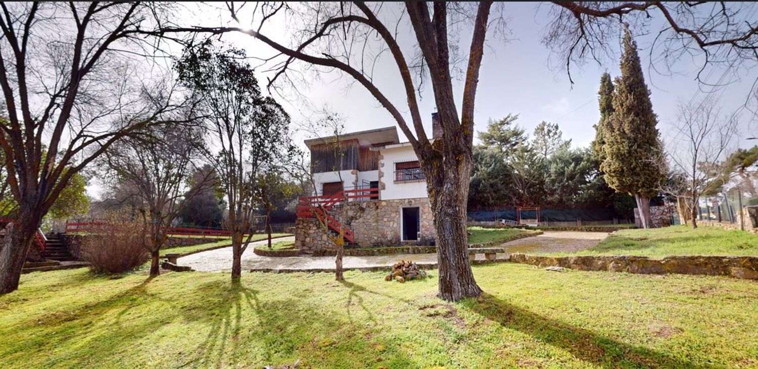 Villa in Robledo de Chavela