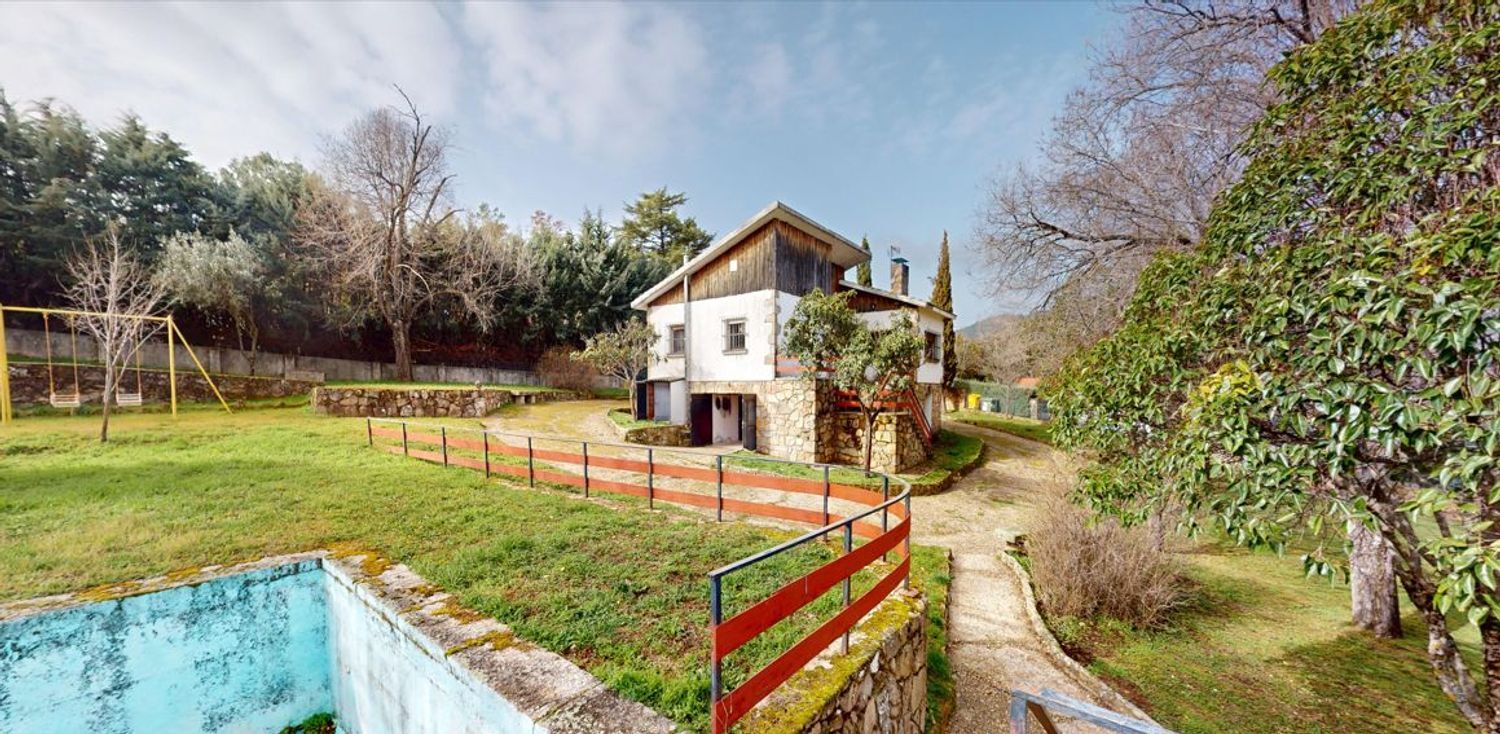 Villa in Robledo de Chavela