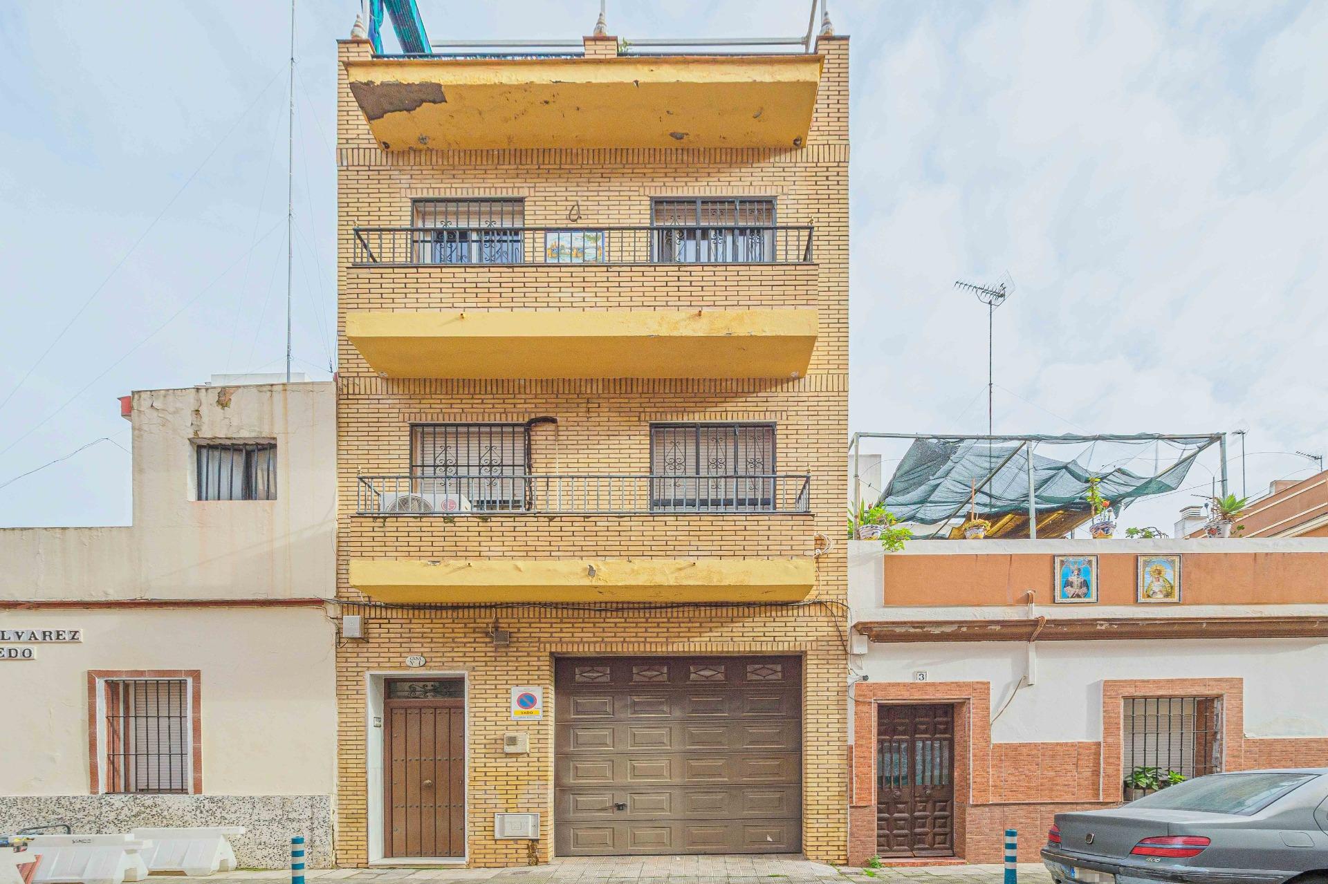 Villa in Sevilla