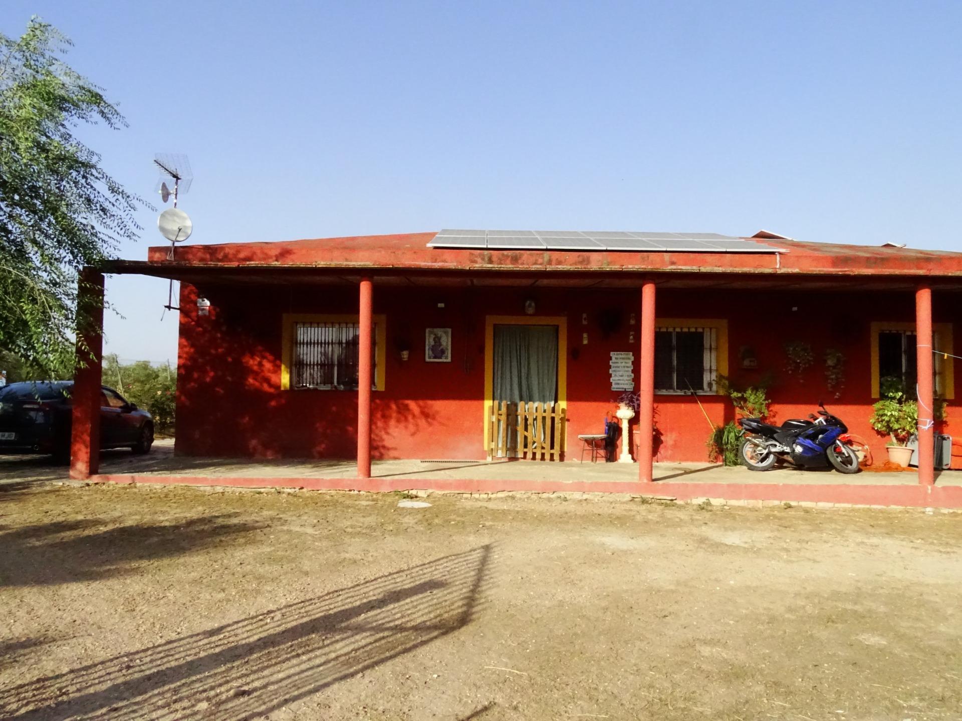 Villa in Carmona