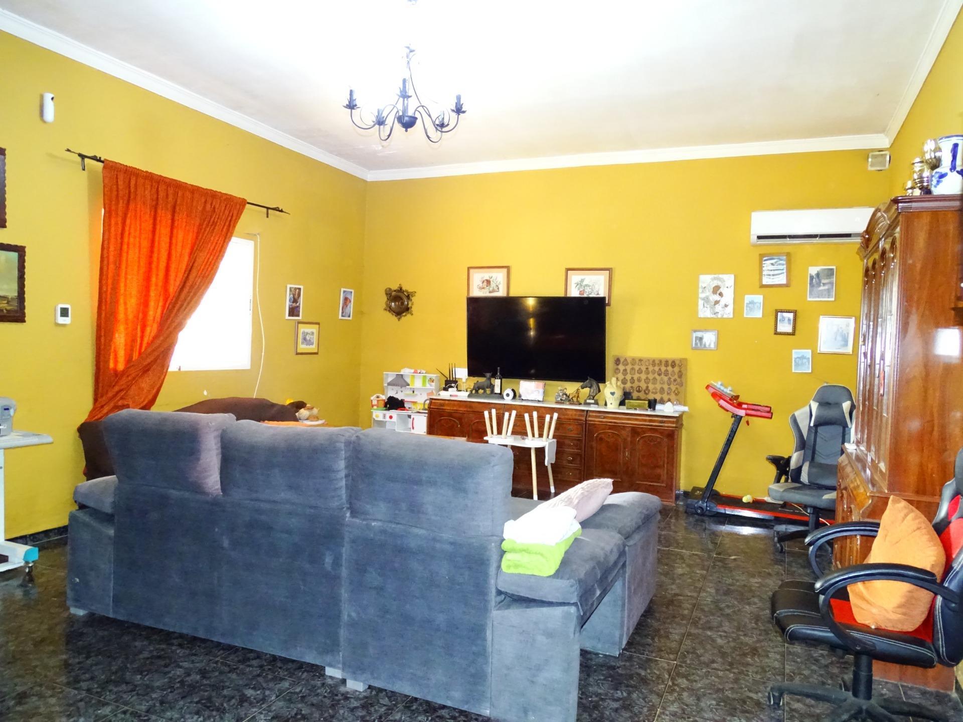 Villa in Carmona