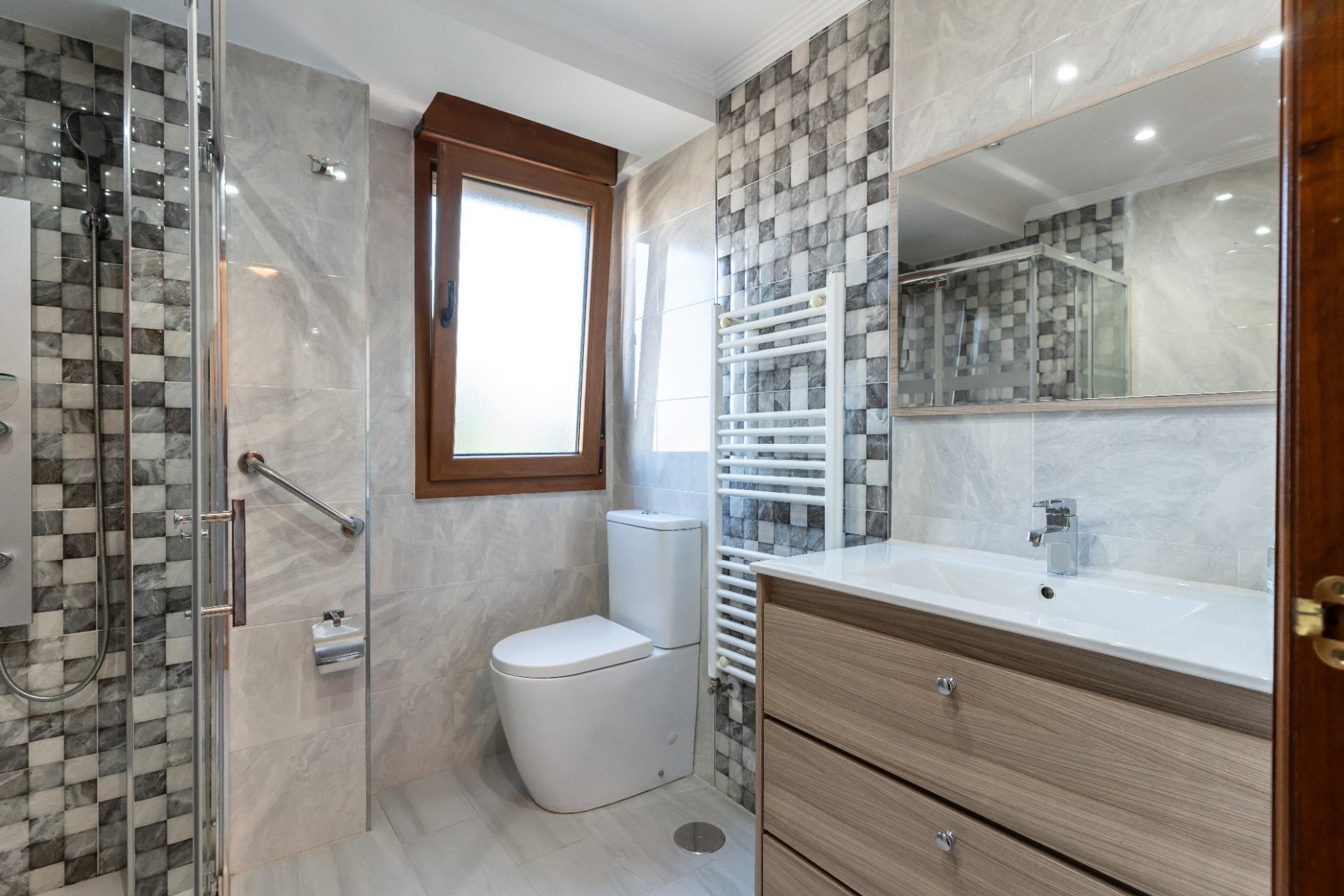Pisos-Venta-Oviedo-2152830-Foto-22