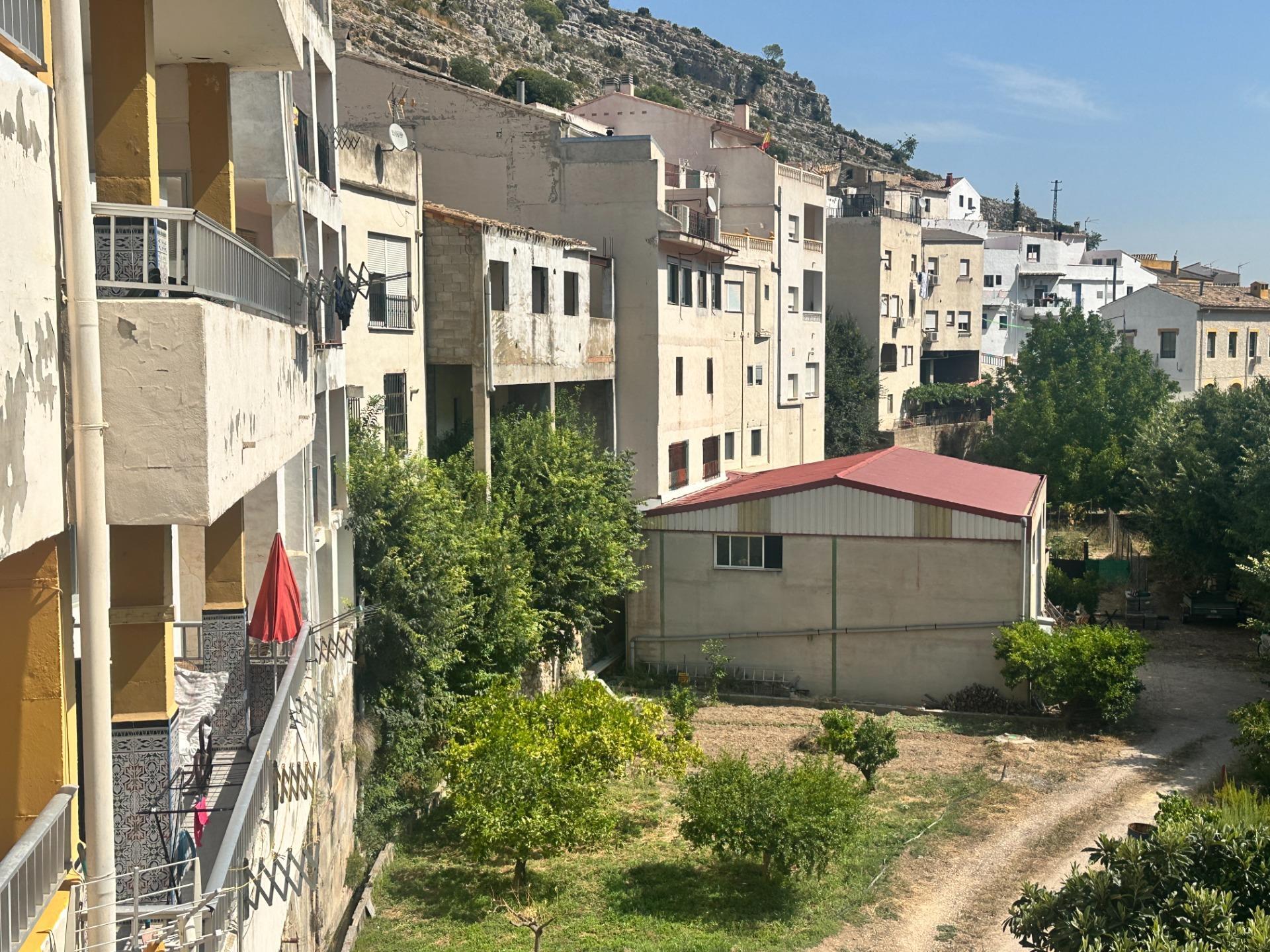 Plot in Cortes de Pallas