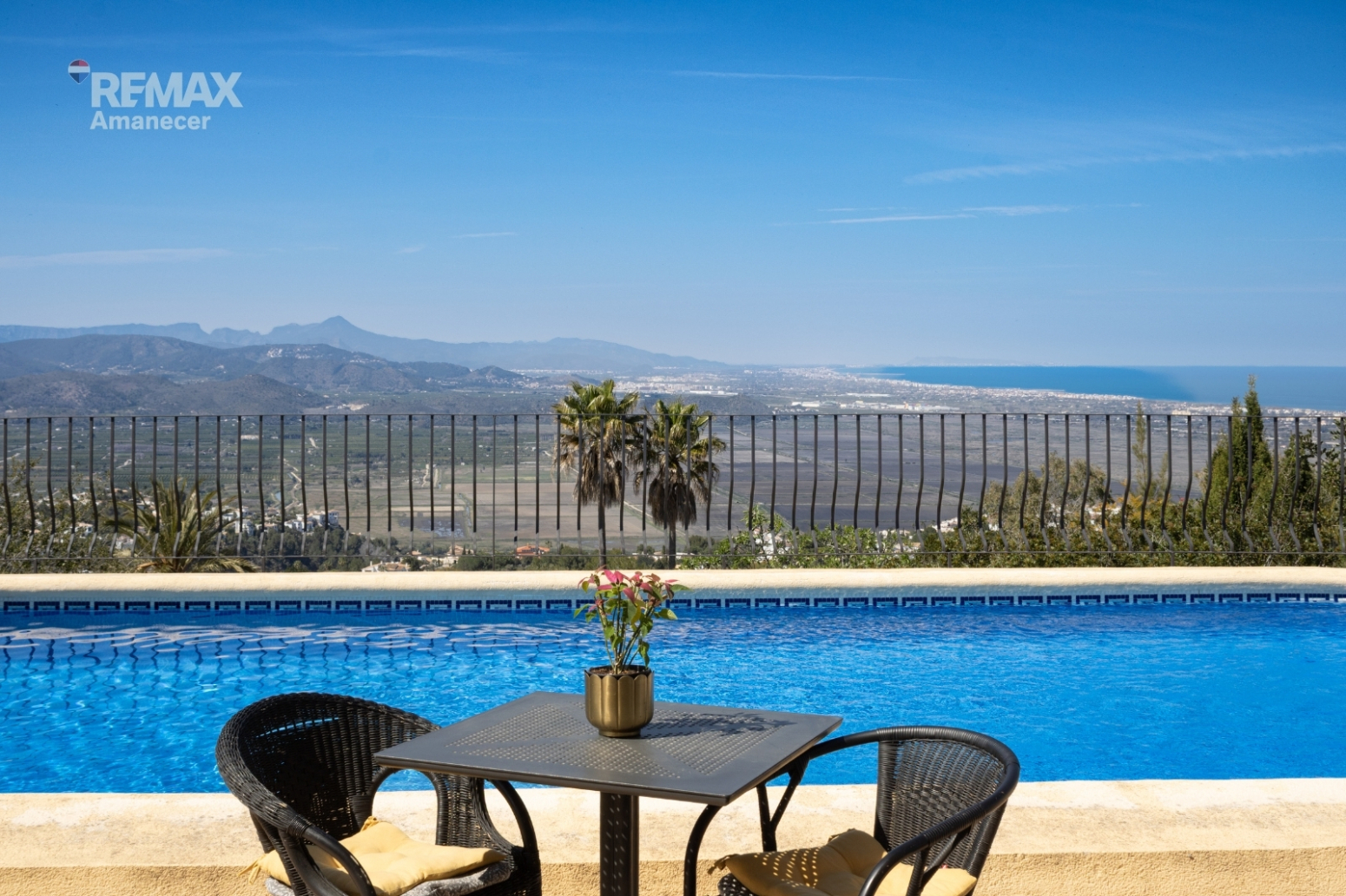 Villa in El Rafol de Almunia