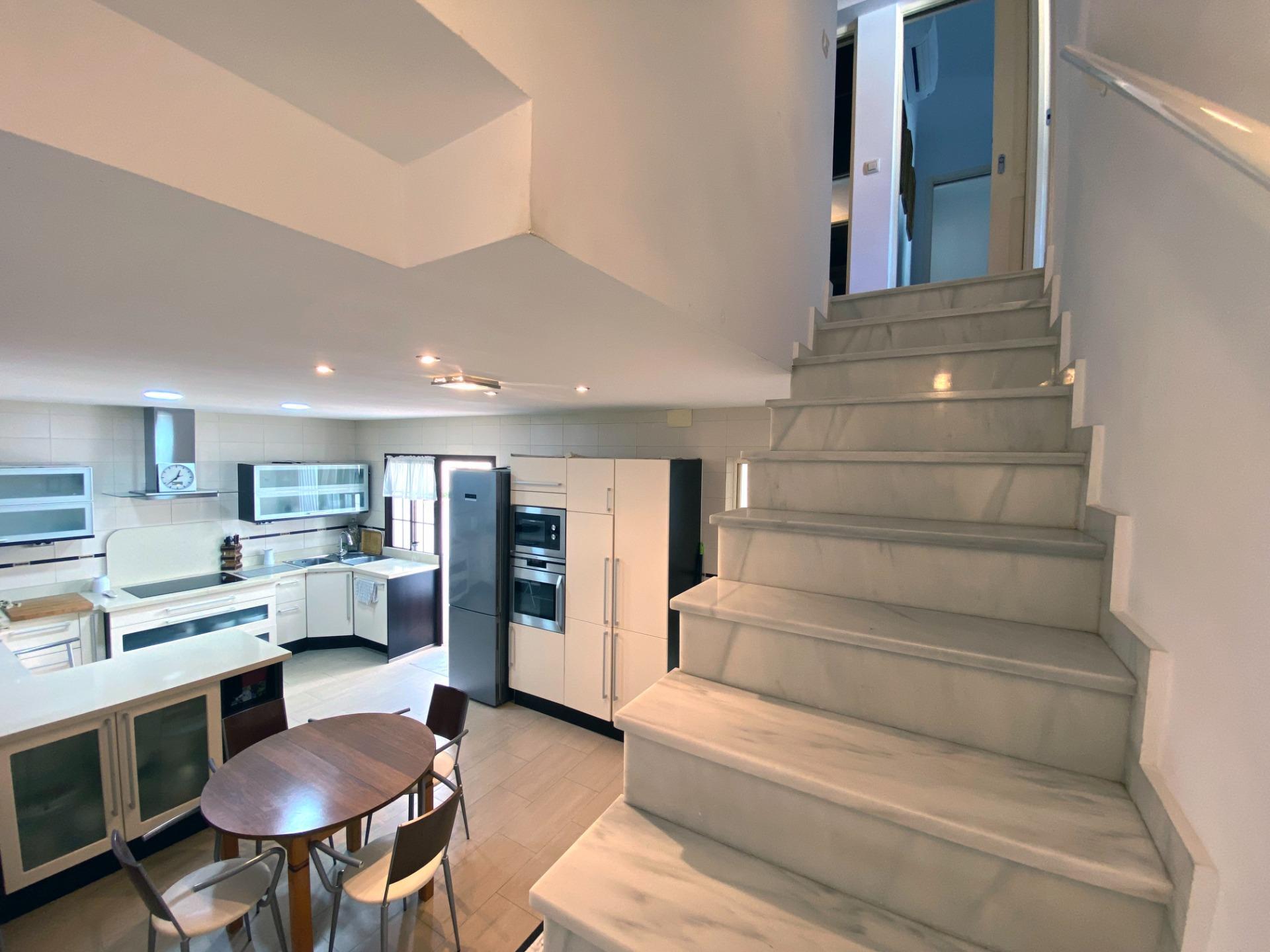 Casa en venta  calle ALMIRANTE BONIFAZ - COCA, Camas  14/33