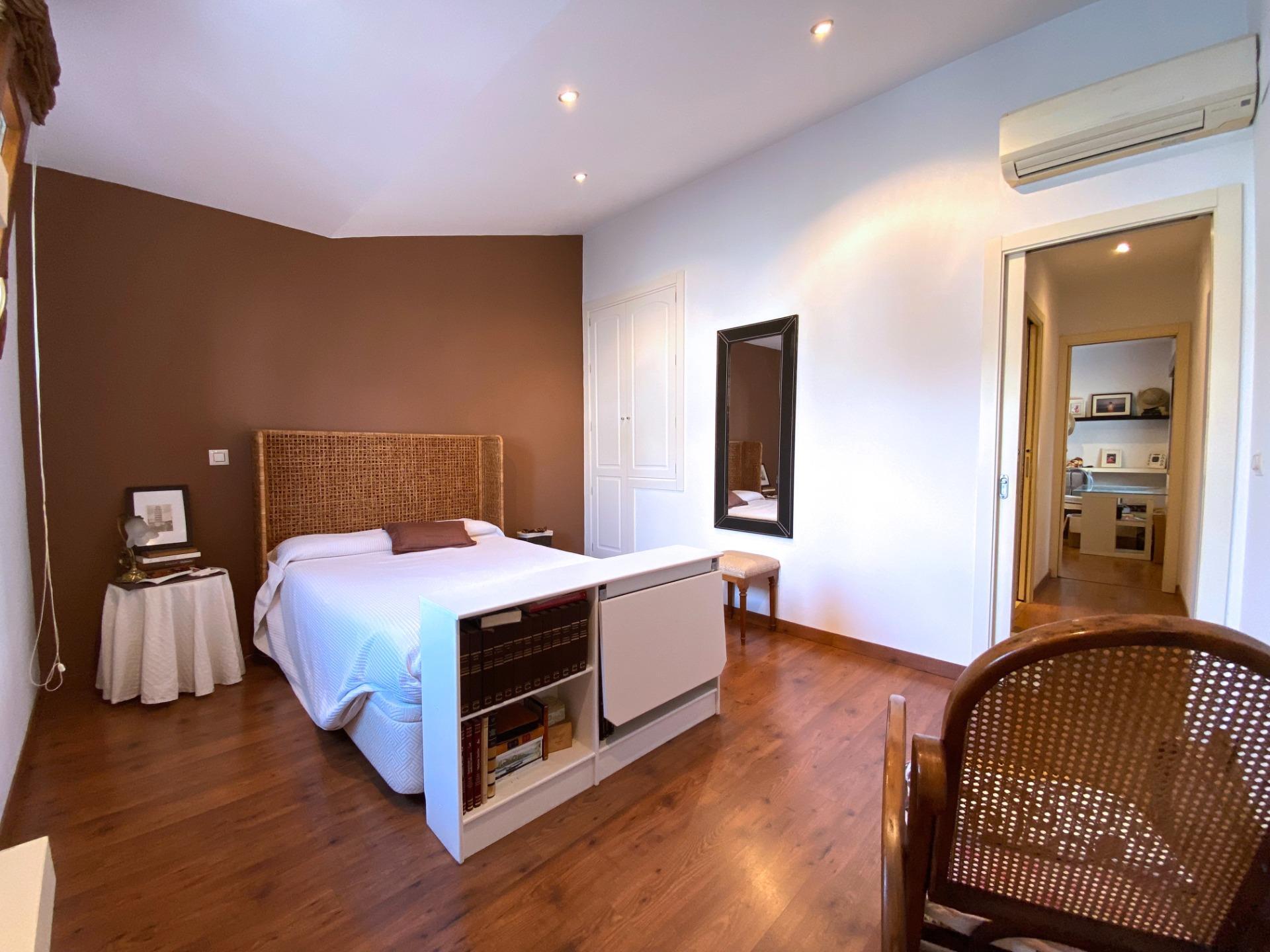 Casa en venta  calle ALMIRANTE BONIFAZ - COCA, Camas  19/33