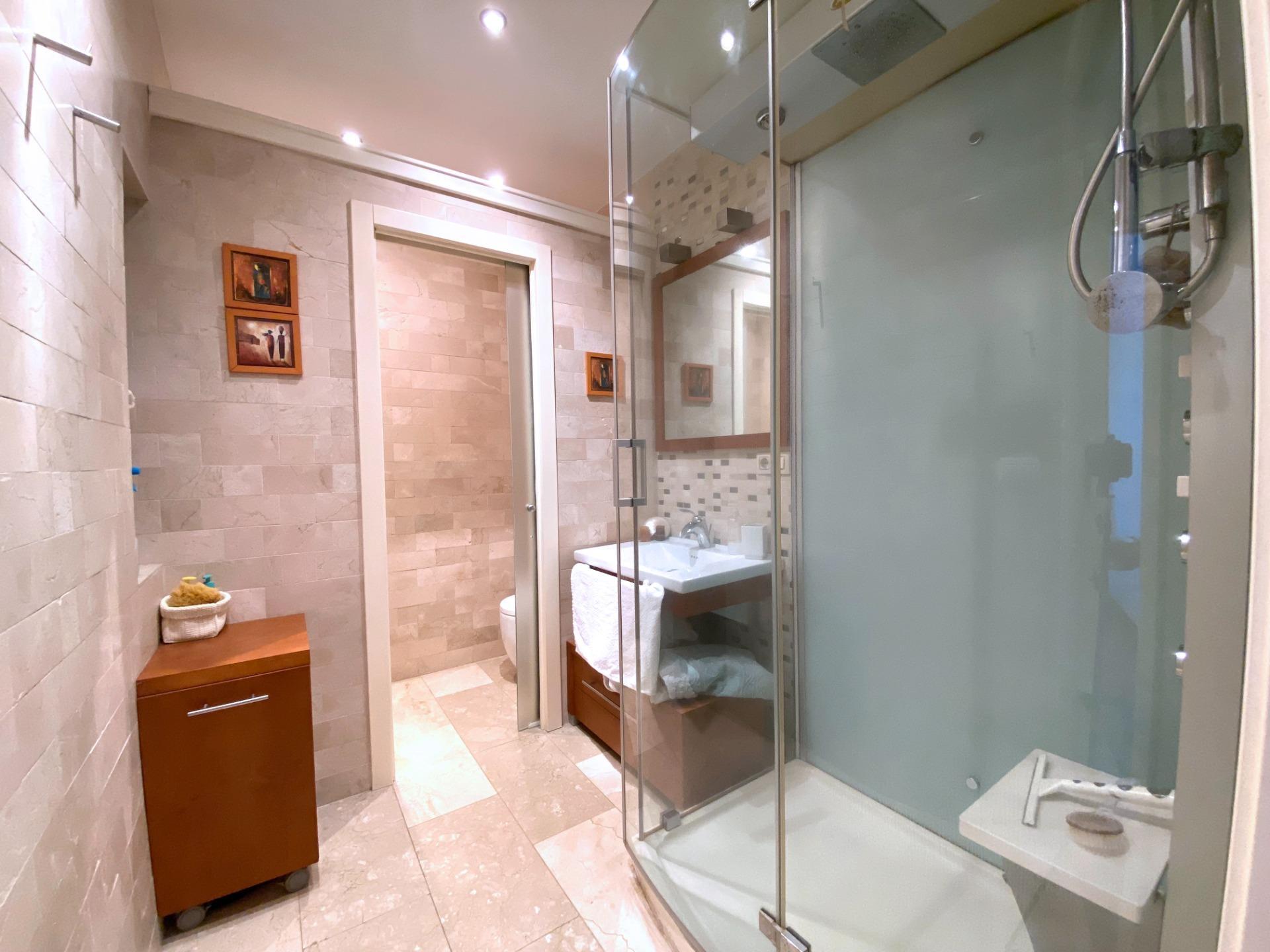 Casa en venta  calle ALMIRANTE BONIFAZ - COCA, Camas  22/33