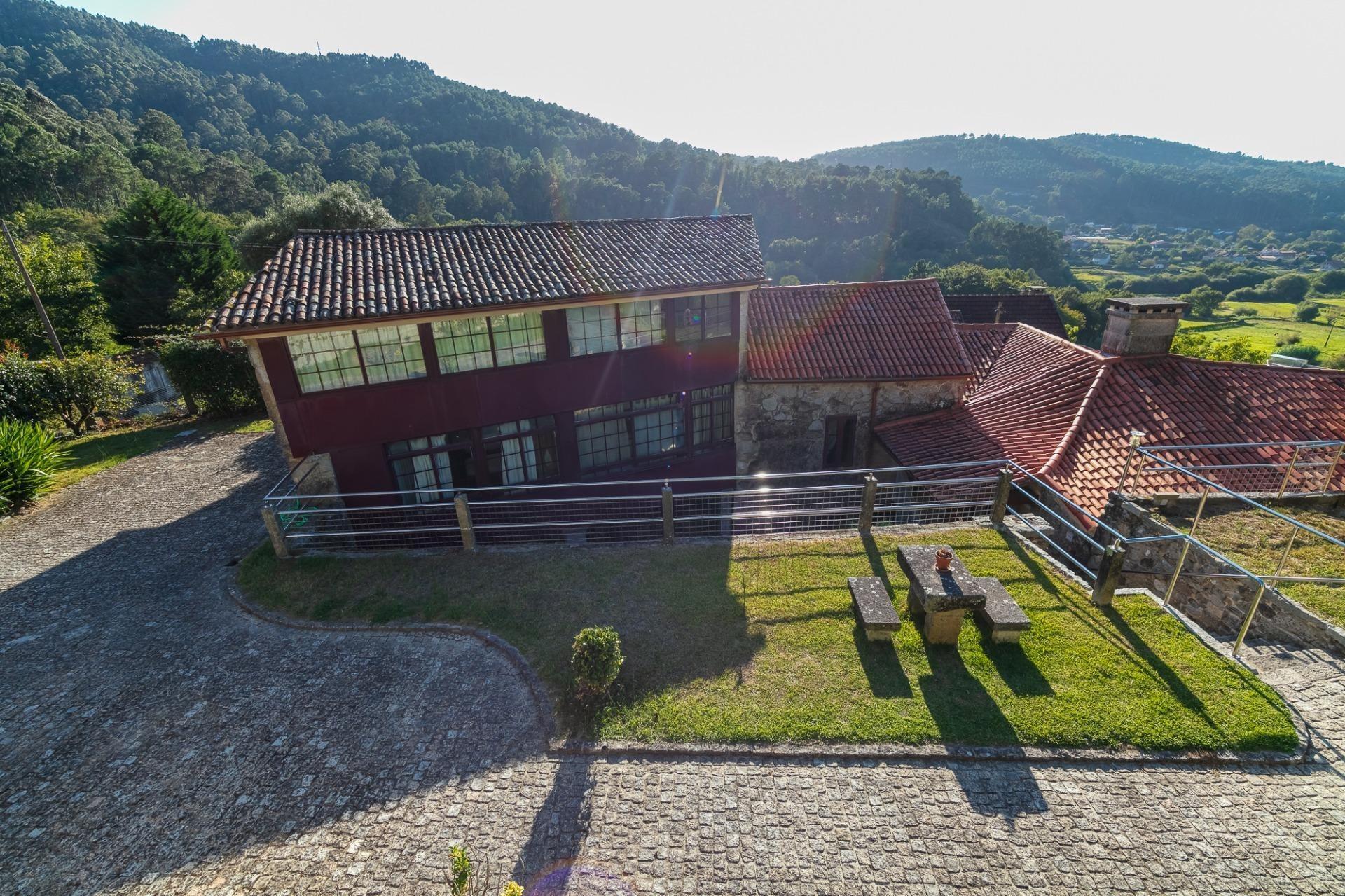 Casa en alquiler/venta  Gondomar, Pontevedra  37/44