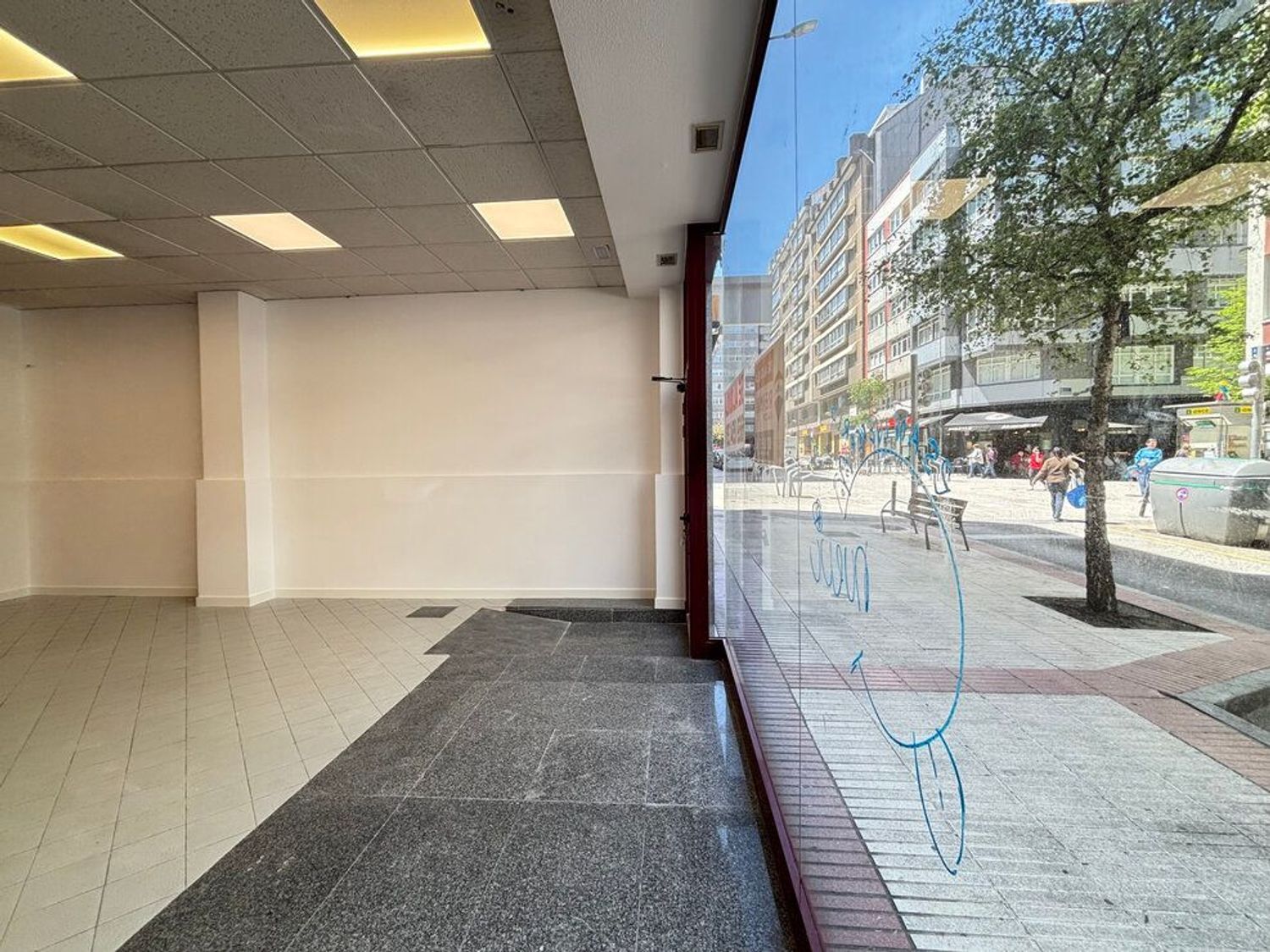 Piso en alquiler  A Coruña  3/29