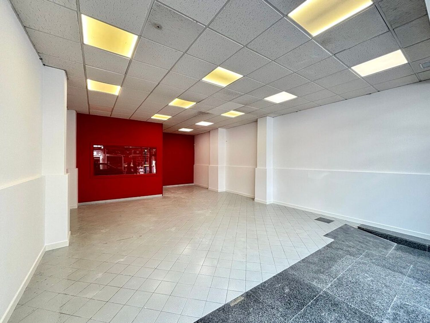 Piso en alquiler  A Coruña  15/29