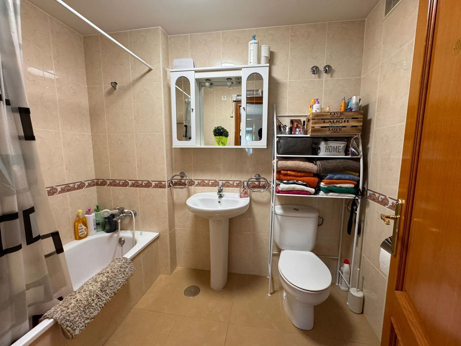 Piso en venta  calle Curros Enríquez, Vilanova de Arousa  18/23