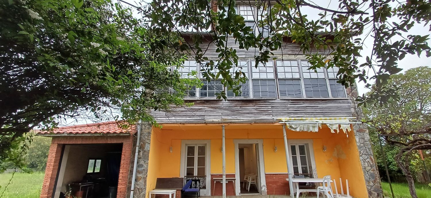 Villa in Castrillon