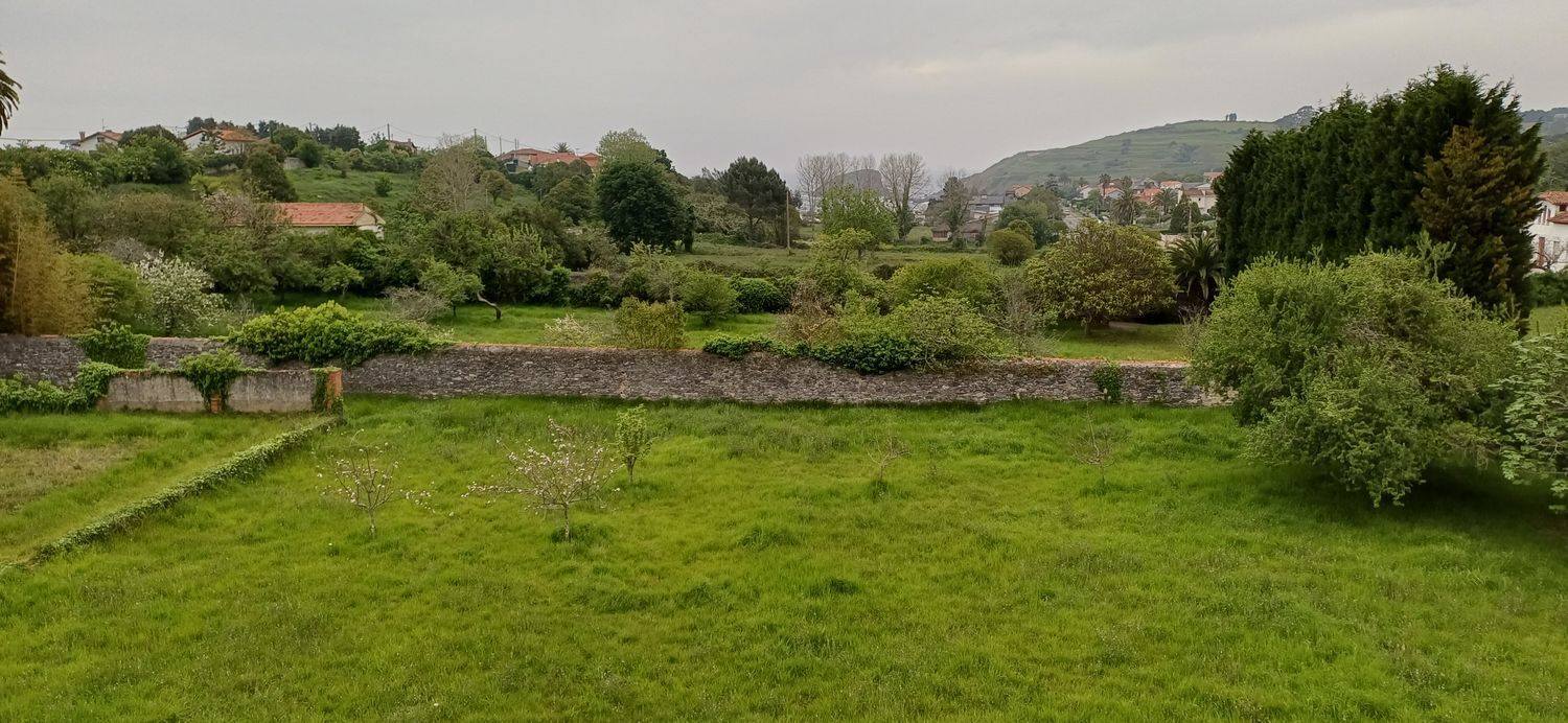 Villa in Castrillon
