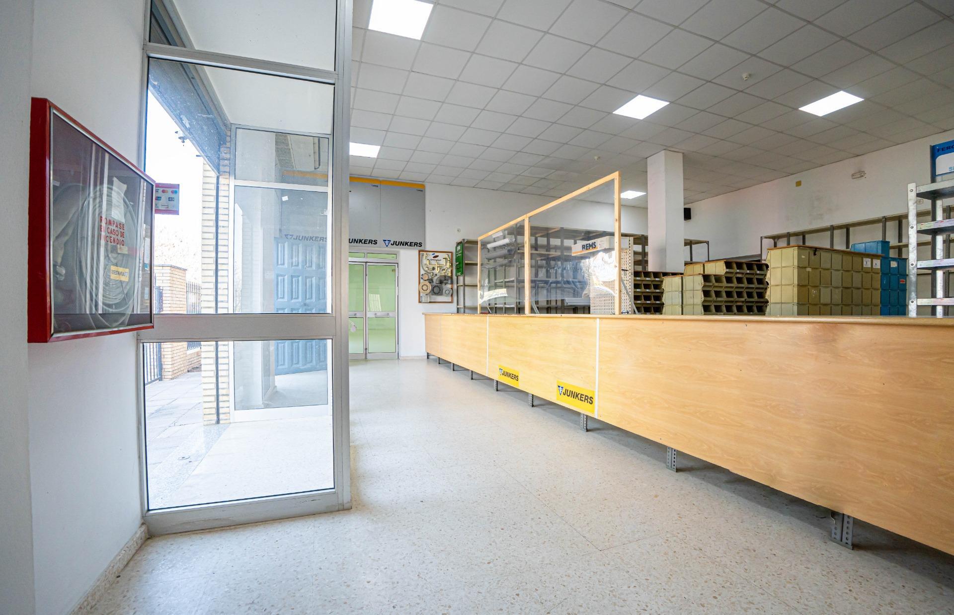 Negocios-Venta-AlcalÃ¡ del RÃ­o-2115883-Foto-7