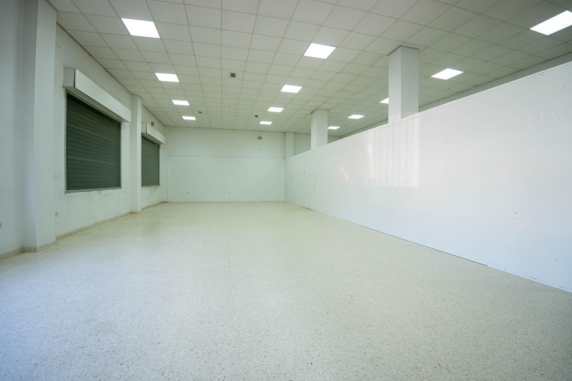 Negocios-Venta-AlcalÃ¡ del RÃ­o-2115883-Foto-19