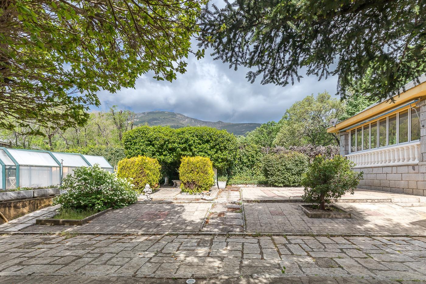 Casas o chalets-Venta-San Lorenzo de El Escorial-2249614-Foto-2