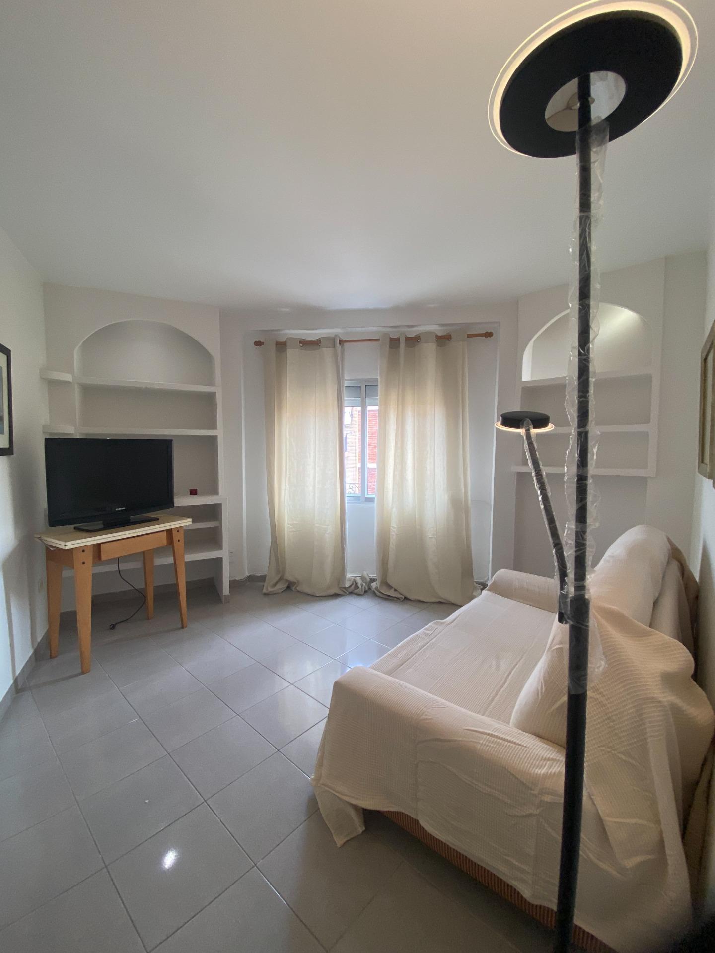 Piso en alquiler  calle de Lugo, Zaragoza  5/29