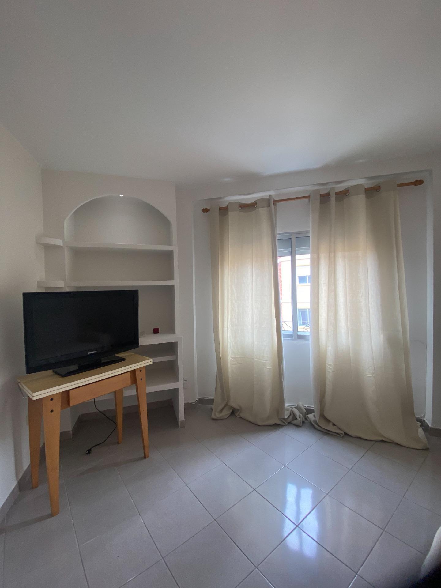 Piso en alquiler  calle de Lugo, Zaragoza  6/29