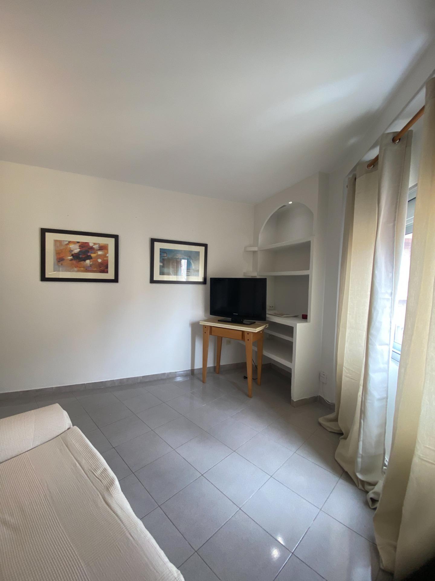 Piso en alquiler  calle de Lugo, Zaragoza  10/29