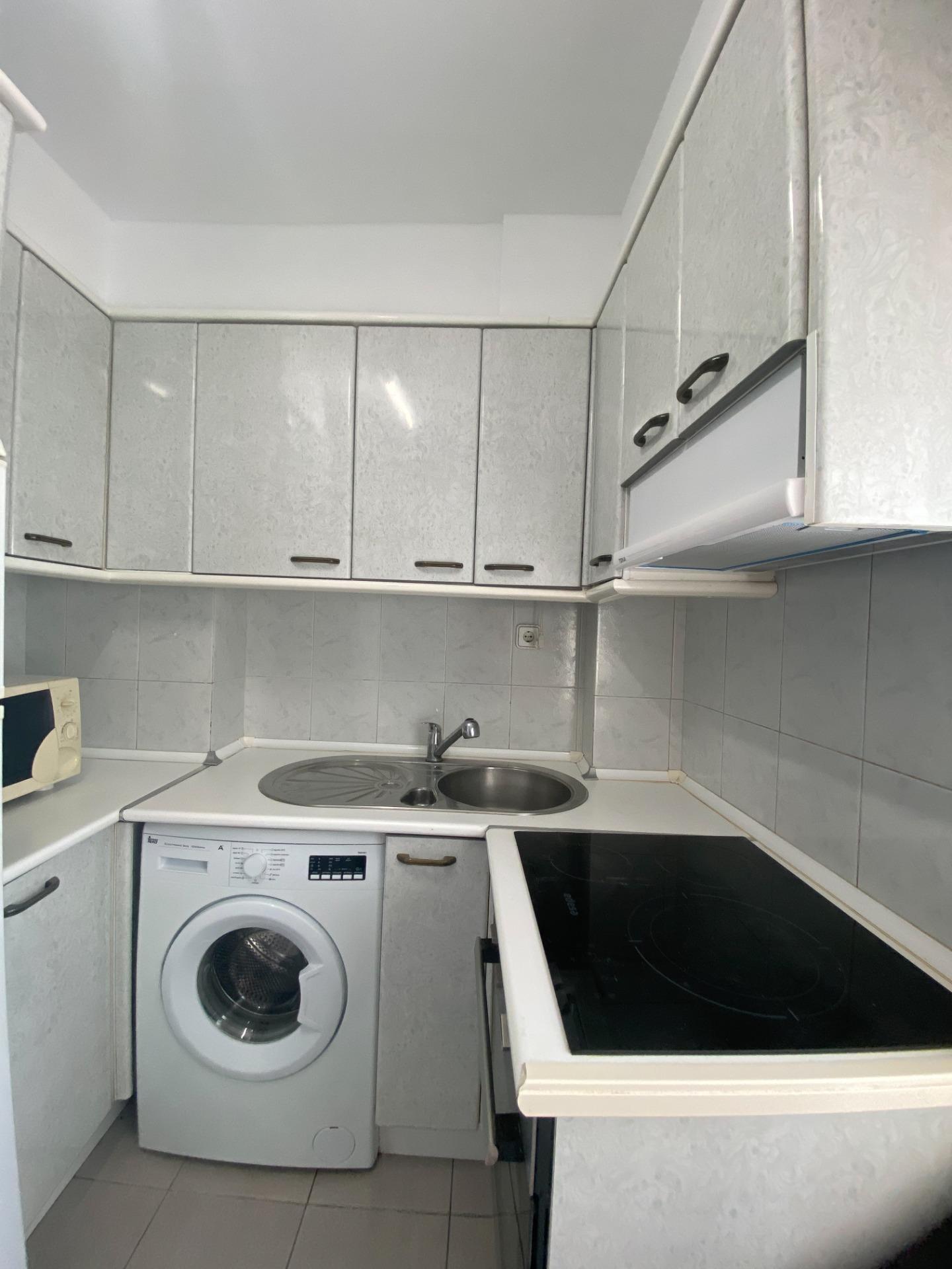 Piso en alquiler  calle de Lugo, Zaragoza  24/29