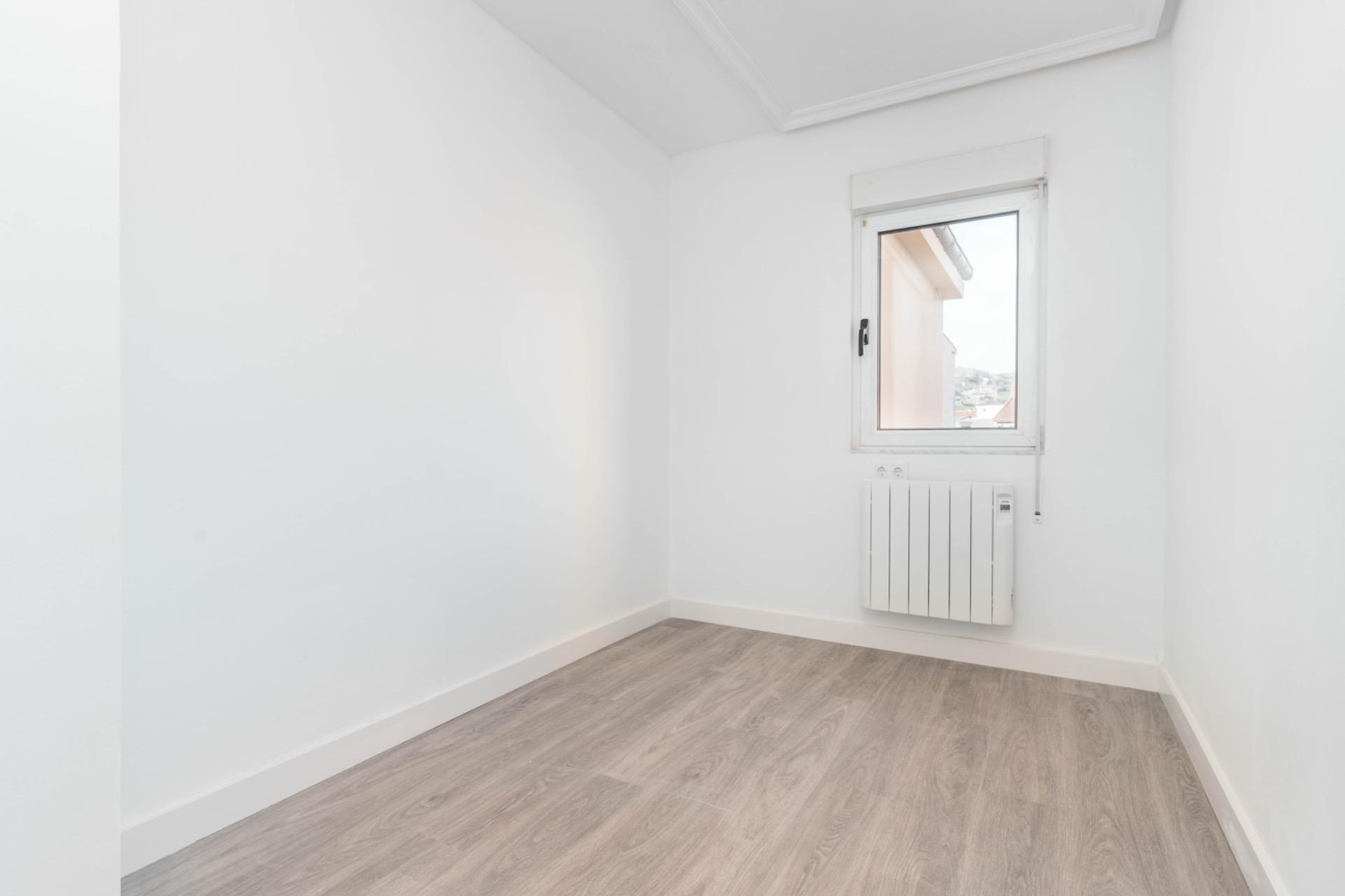 Apartment in Langreo