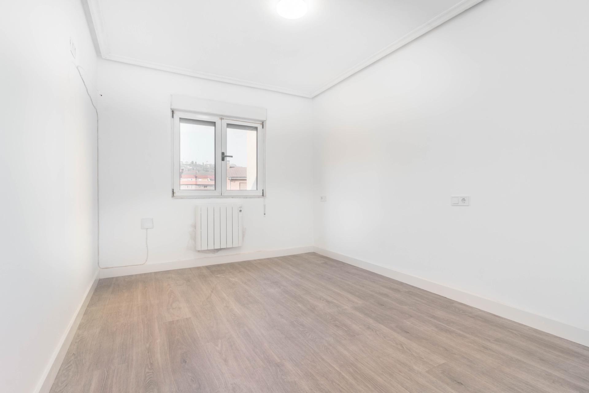 Apartment in Langreo