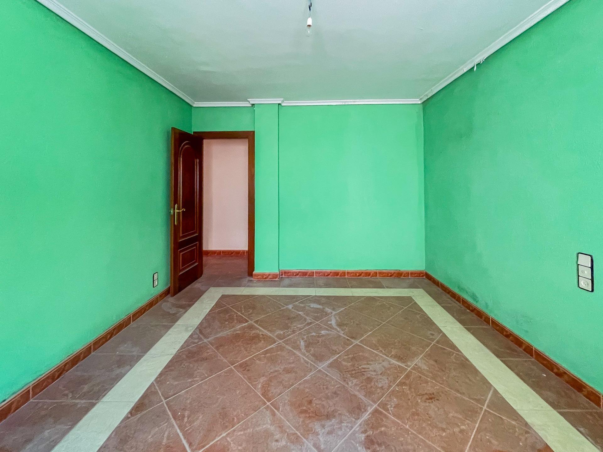 Apartment in Requena