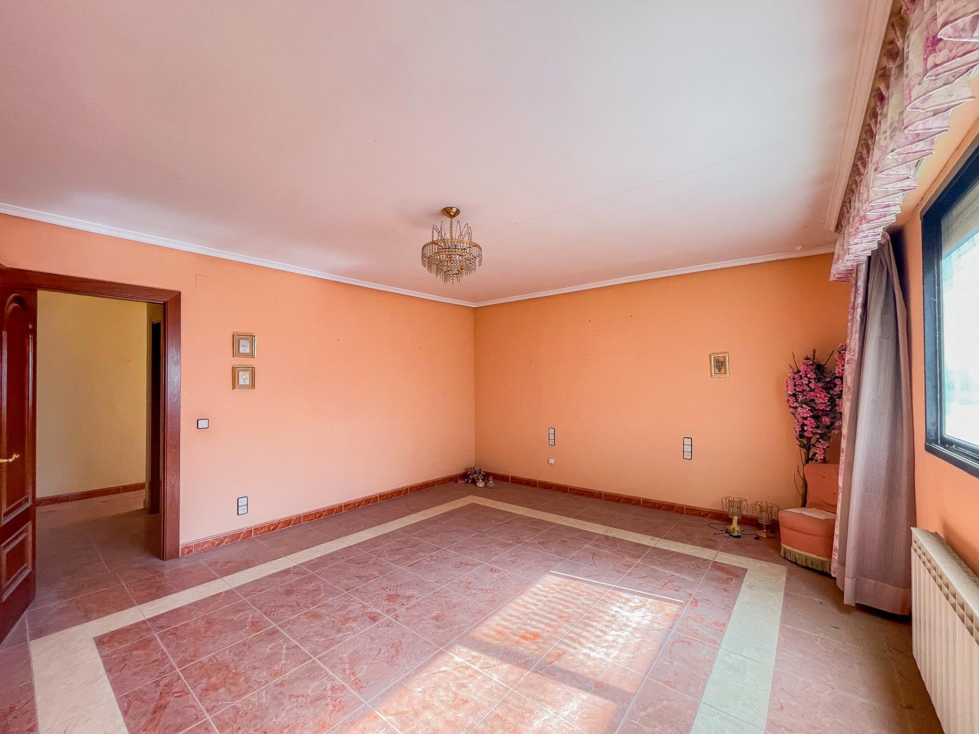 Apartment in Requena