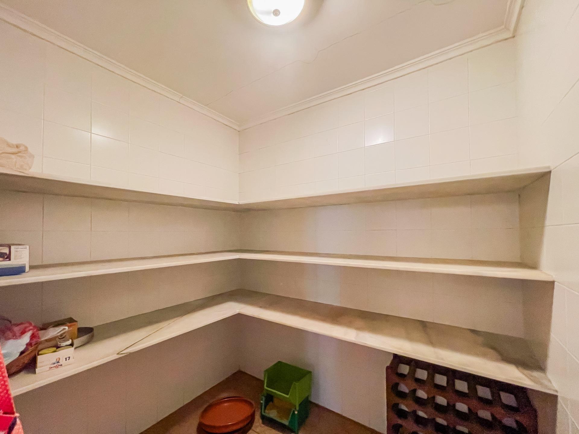 Apartment in Requena