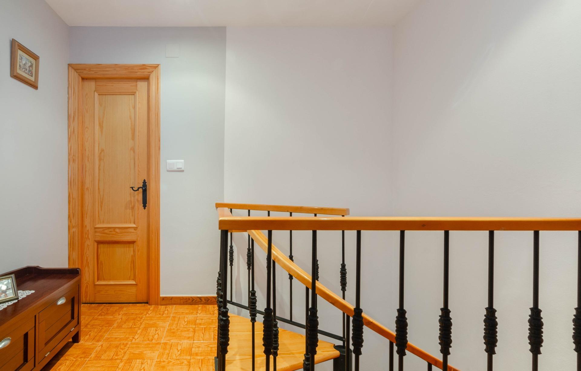 Apartment in Mieres