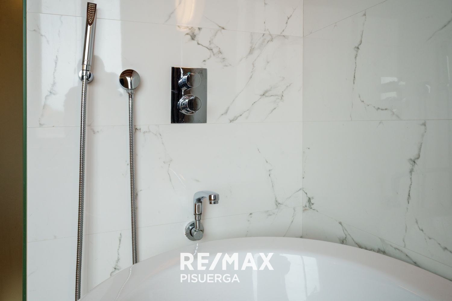 Casa en alquiler en Laguna de Duero 87/108