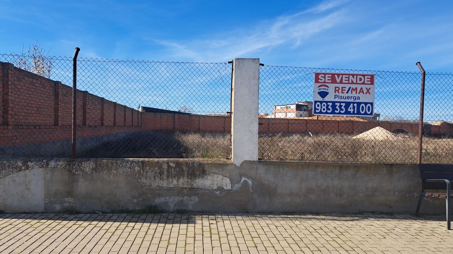 Plot in Olmedo