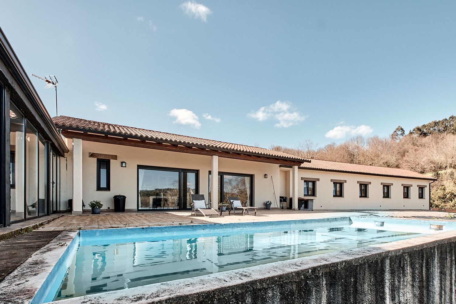 Villa in Bergondo