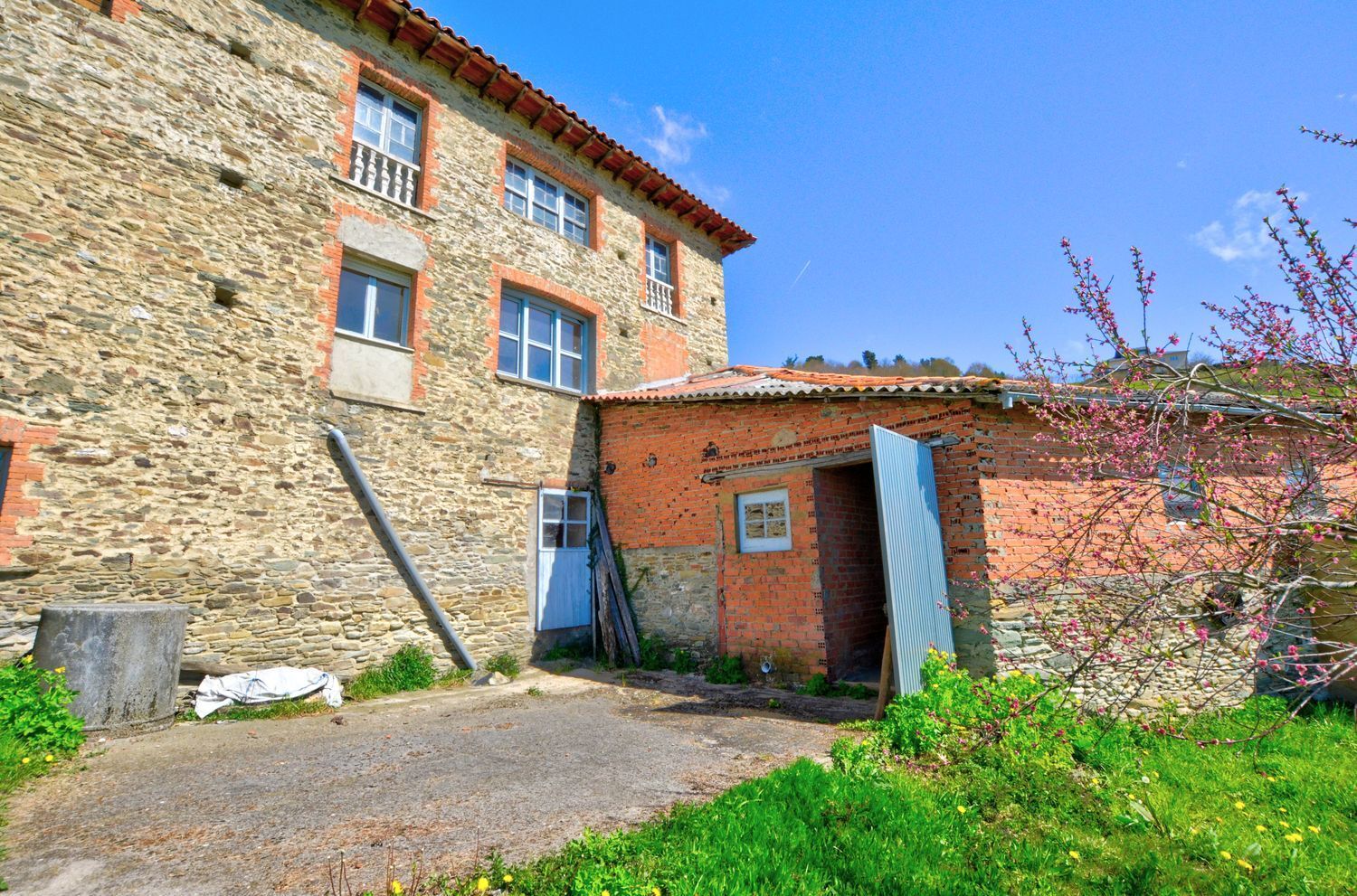 Villa in Tineo