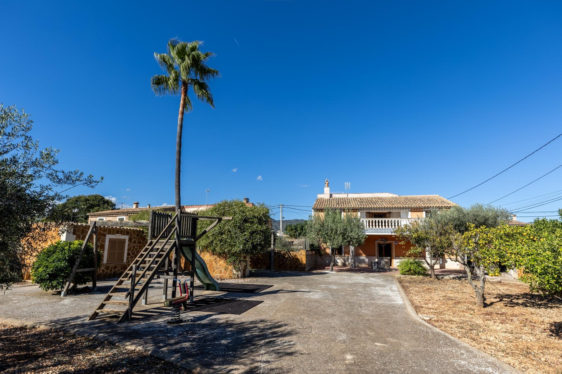 Villa in Santa Maria del Cami