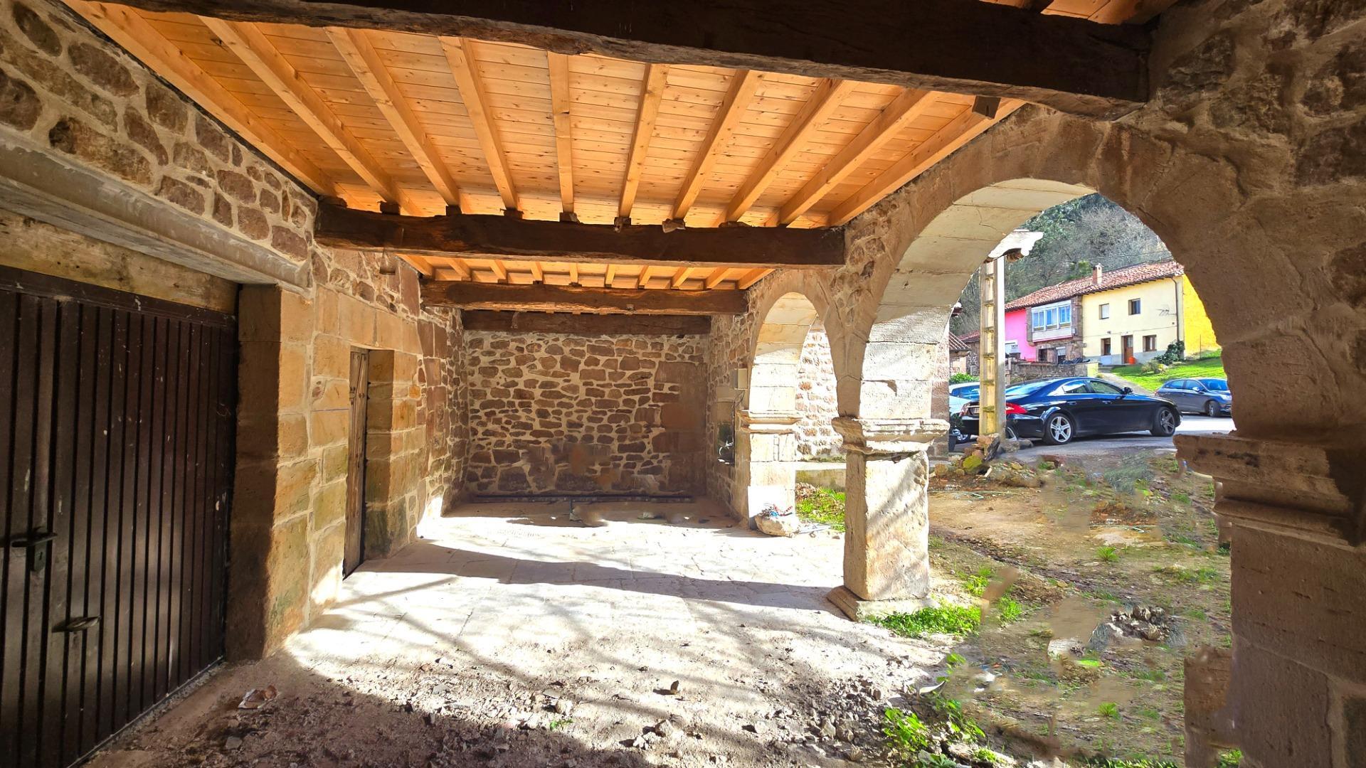 Villa in Cartes