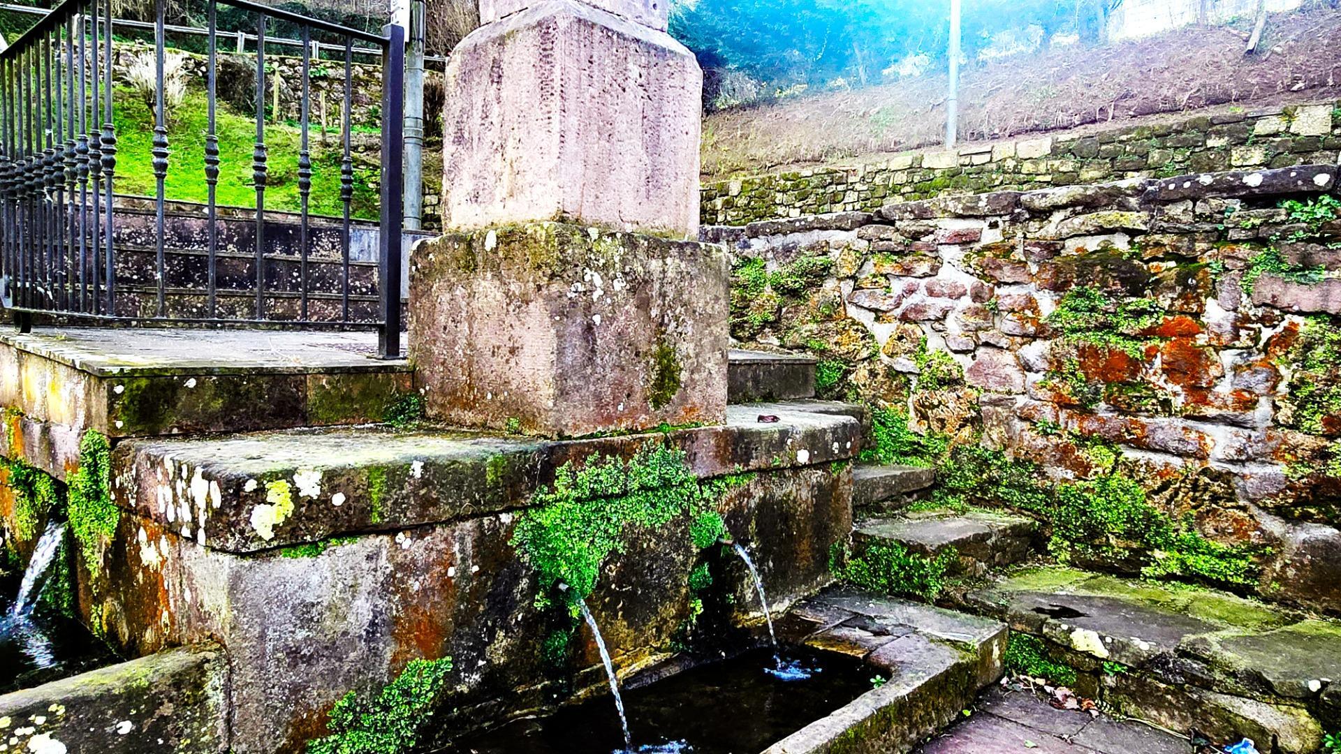 Villa in Cartes