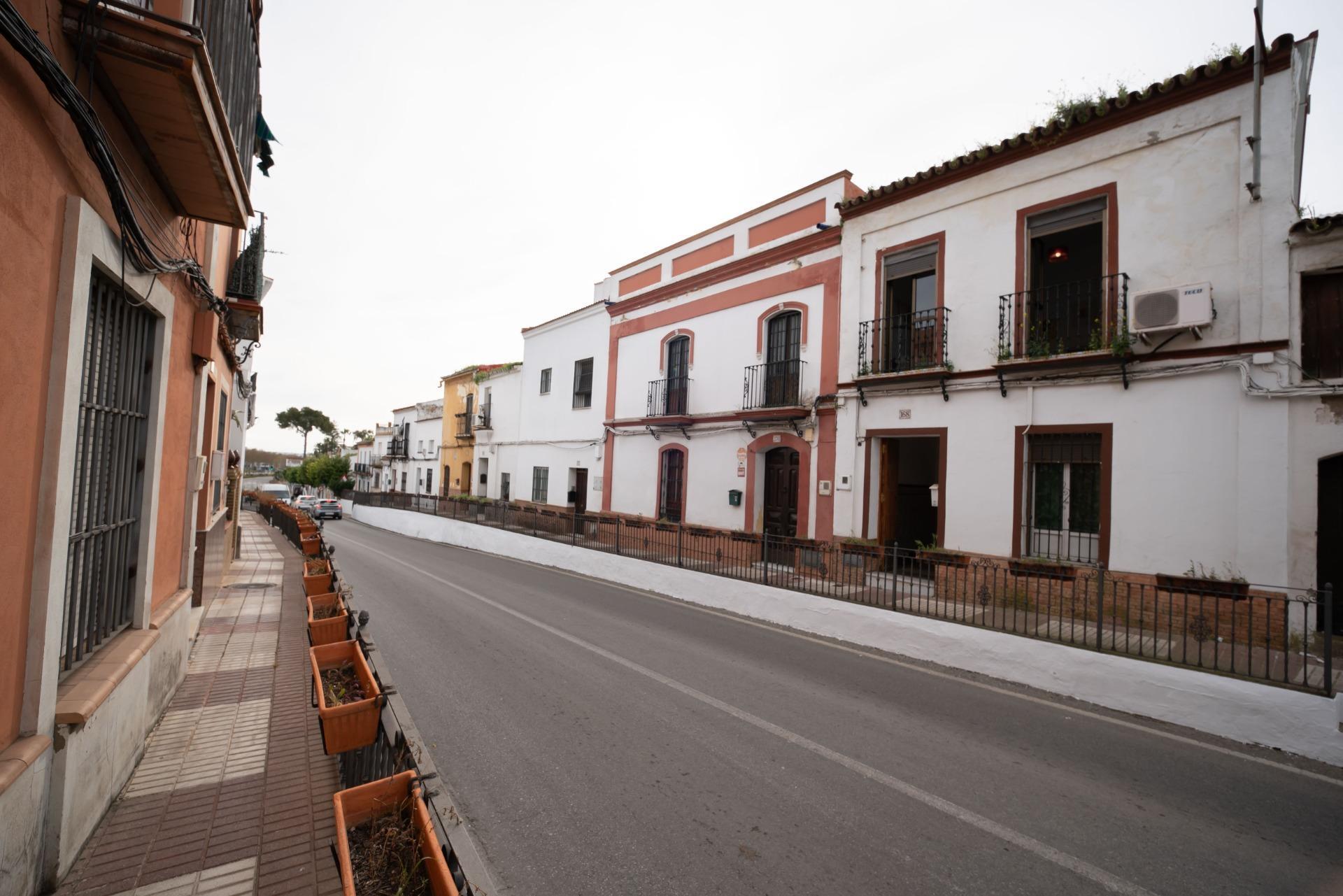 Villa in Espartinas