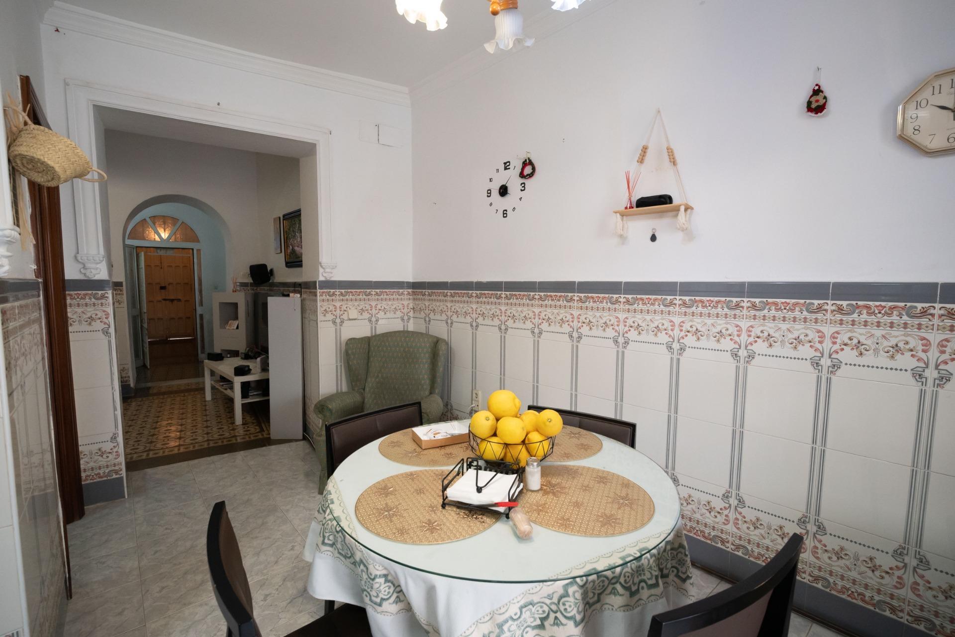 Villa in Espartinas