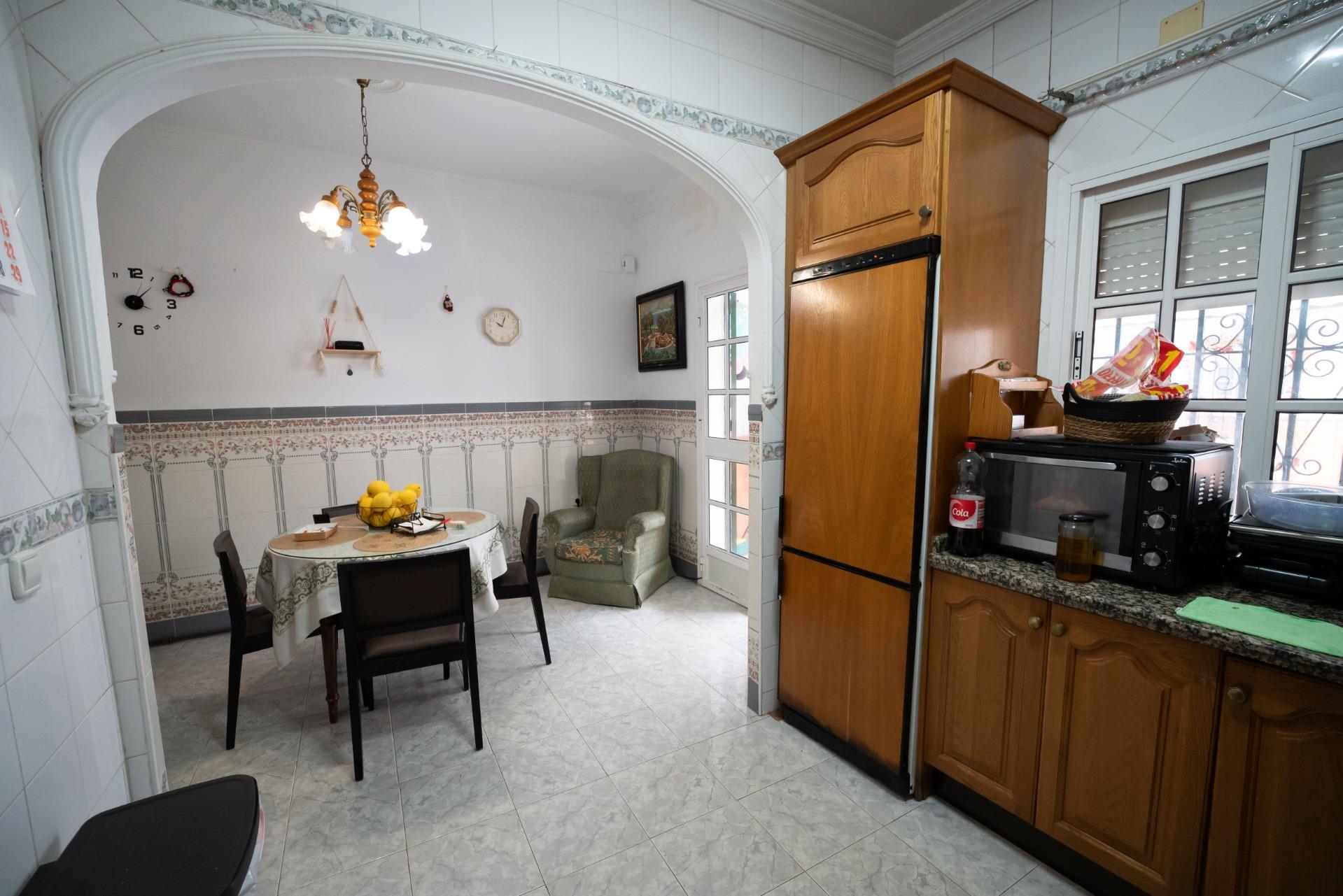 Villa in Espartinas