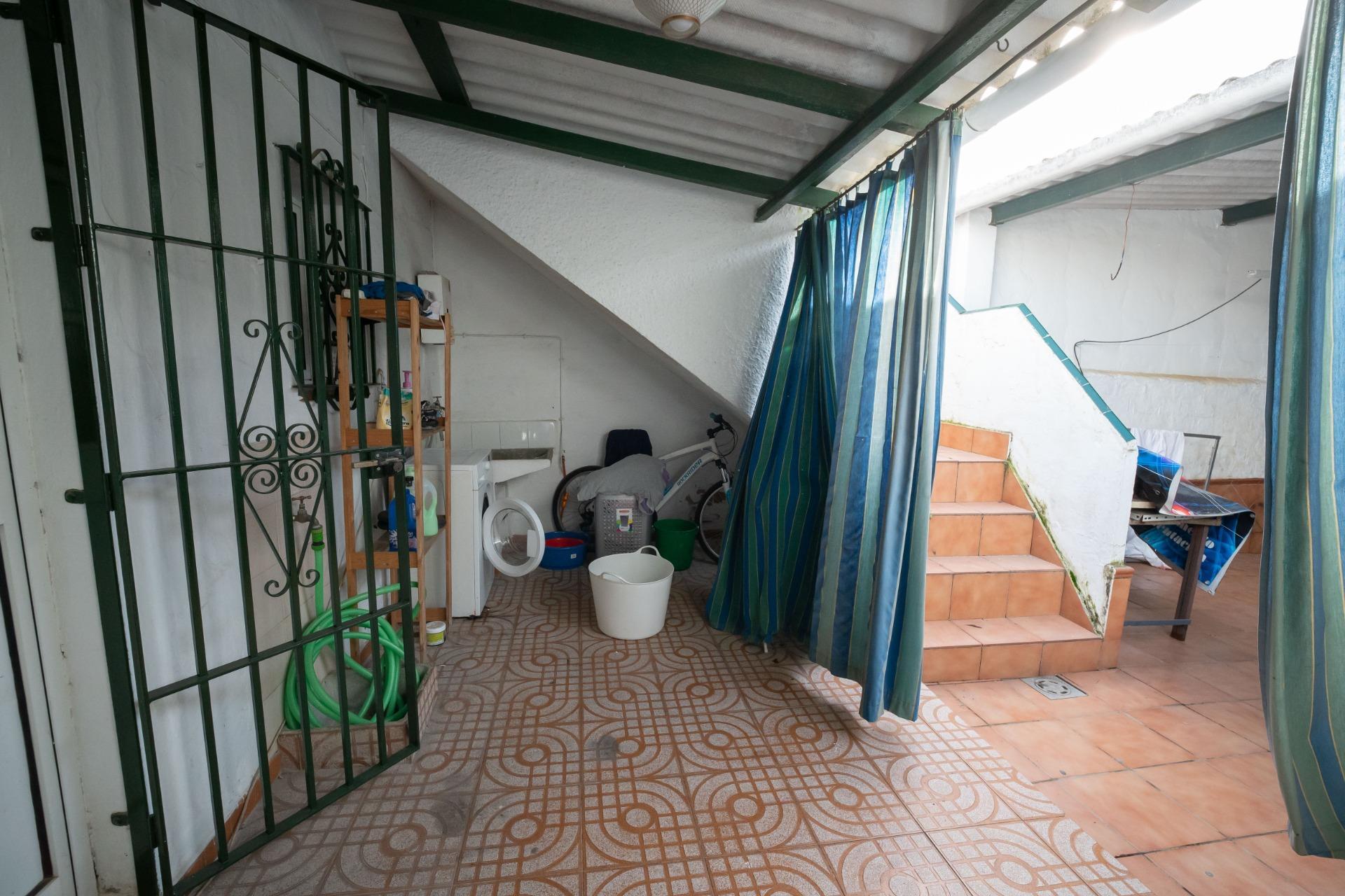 Villa in Espartinas